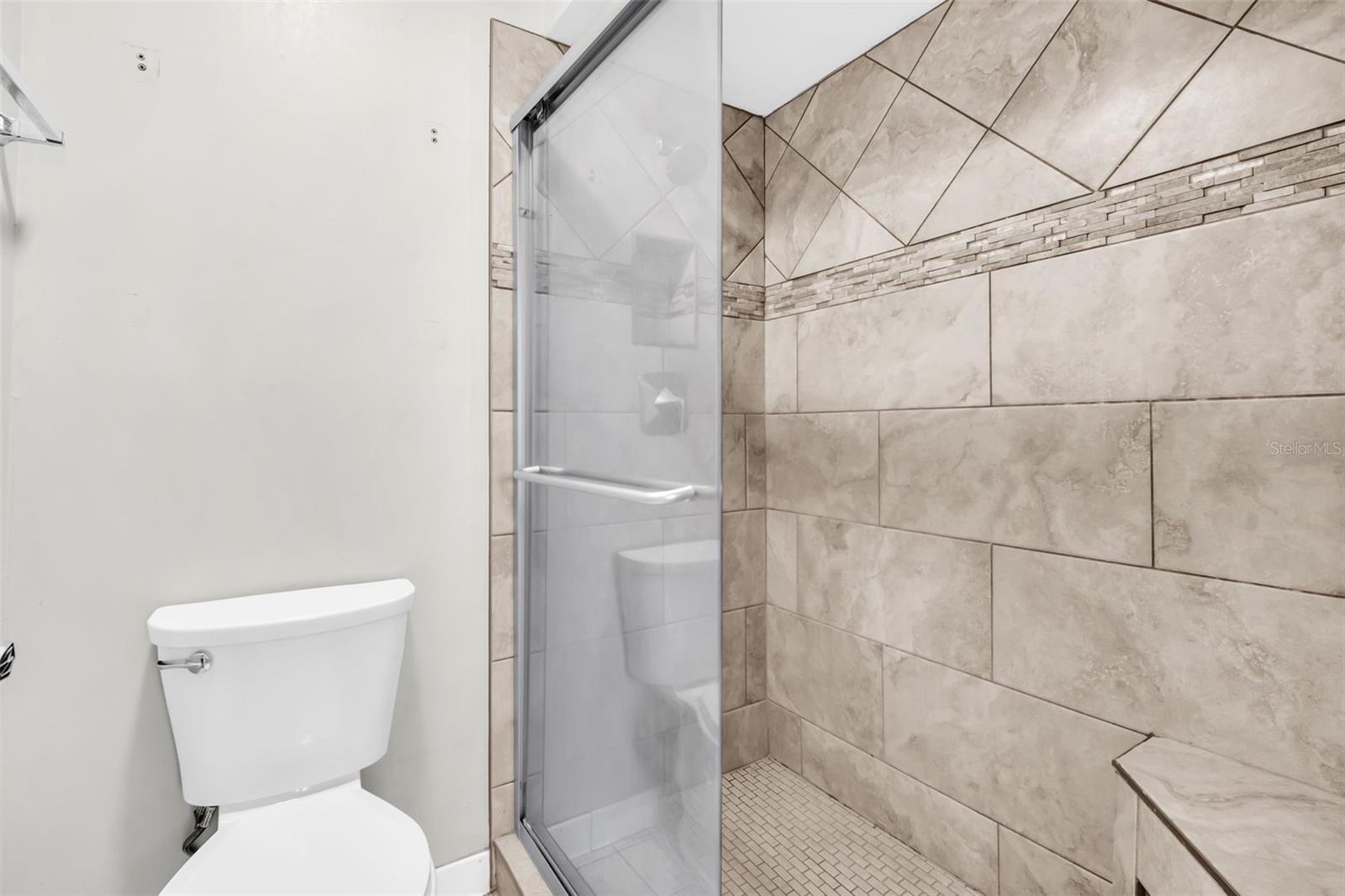 SPINNAKER COVE PH I SEC C BLD - Residential