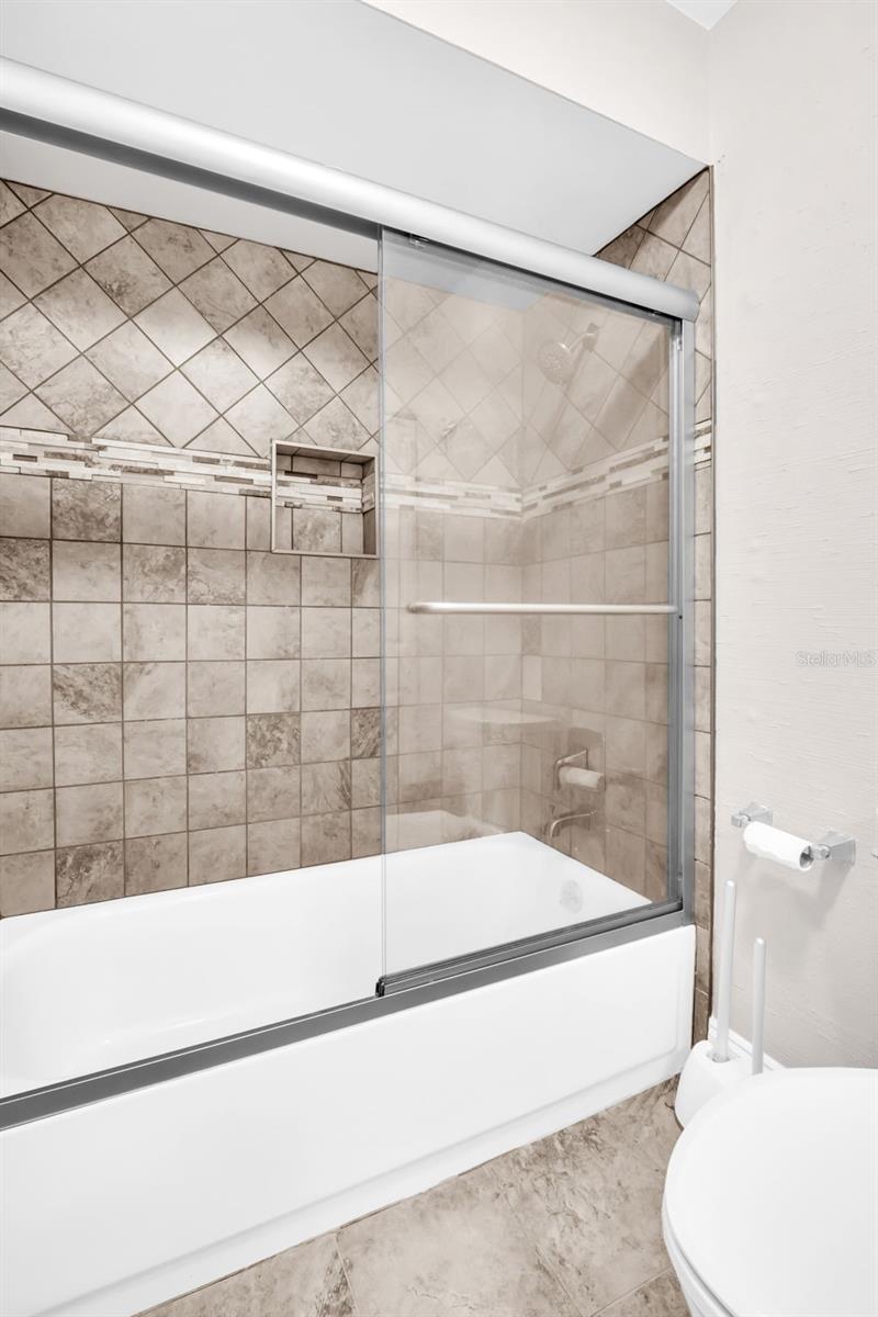 SPINNAKER COVE PH I SEC C BLD - Residential