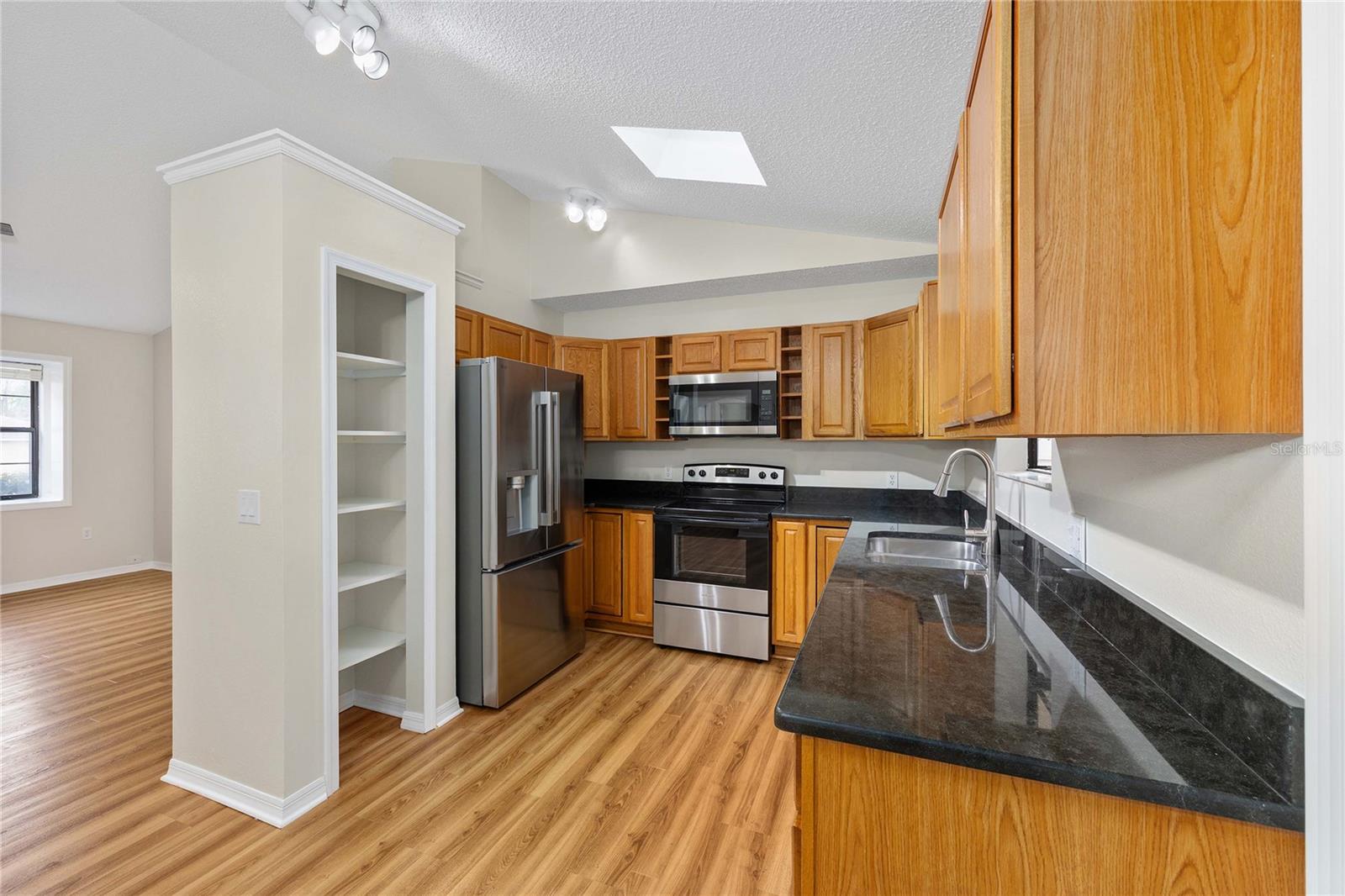 OCALA PARK ESTATE - Residential