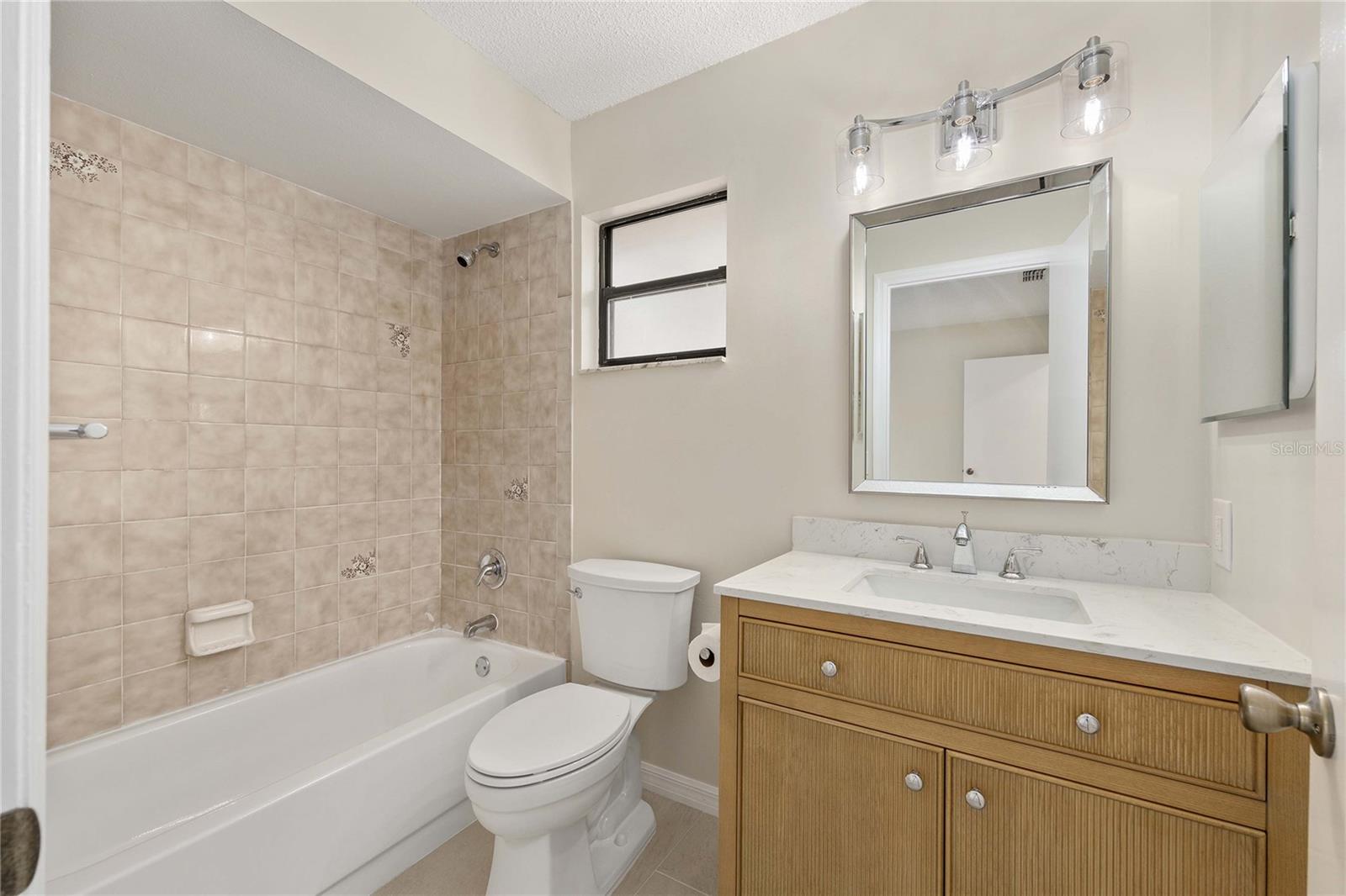 OCALA PARK ESTATE - Residential