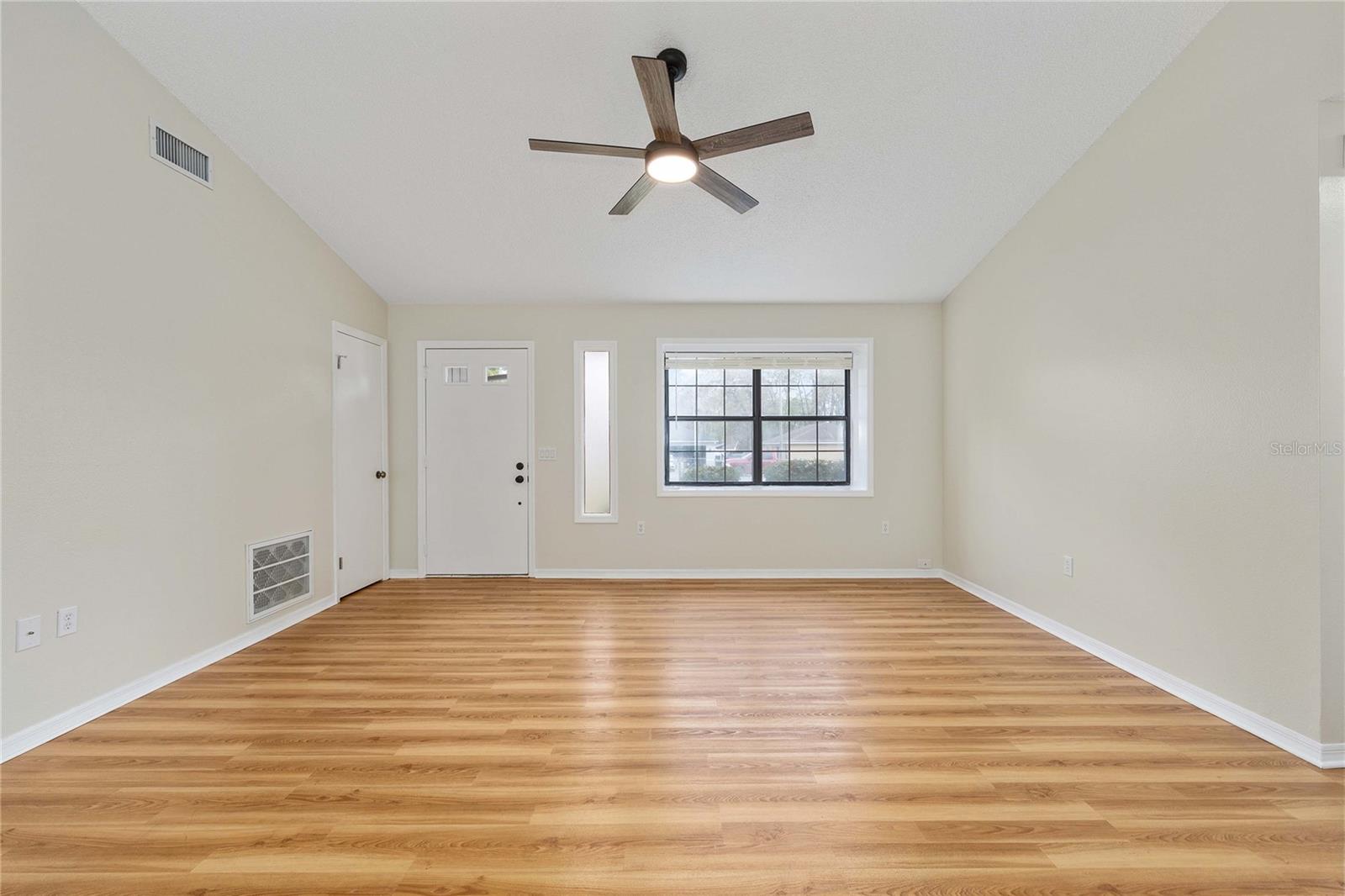 OCALA PARK ESTATE - Residential