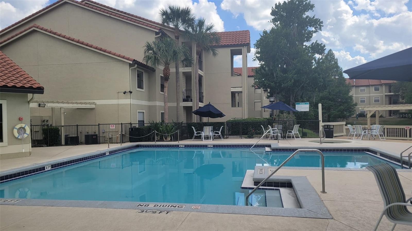 BLOSSOM PARK VILLAS CONDO - Residential