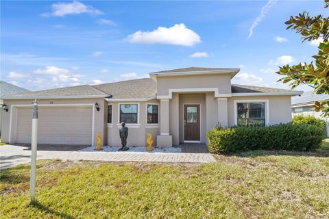 A home in AUBURNDALE