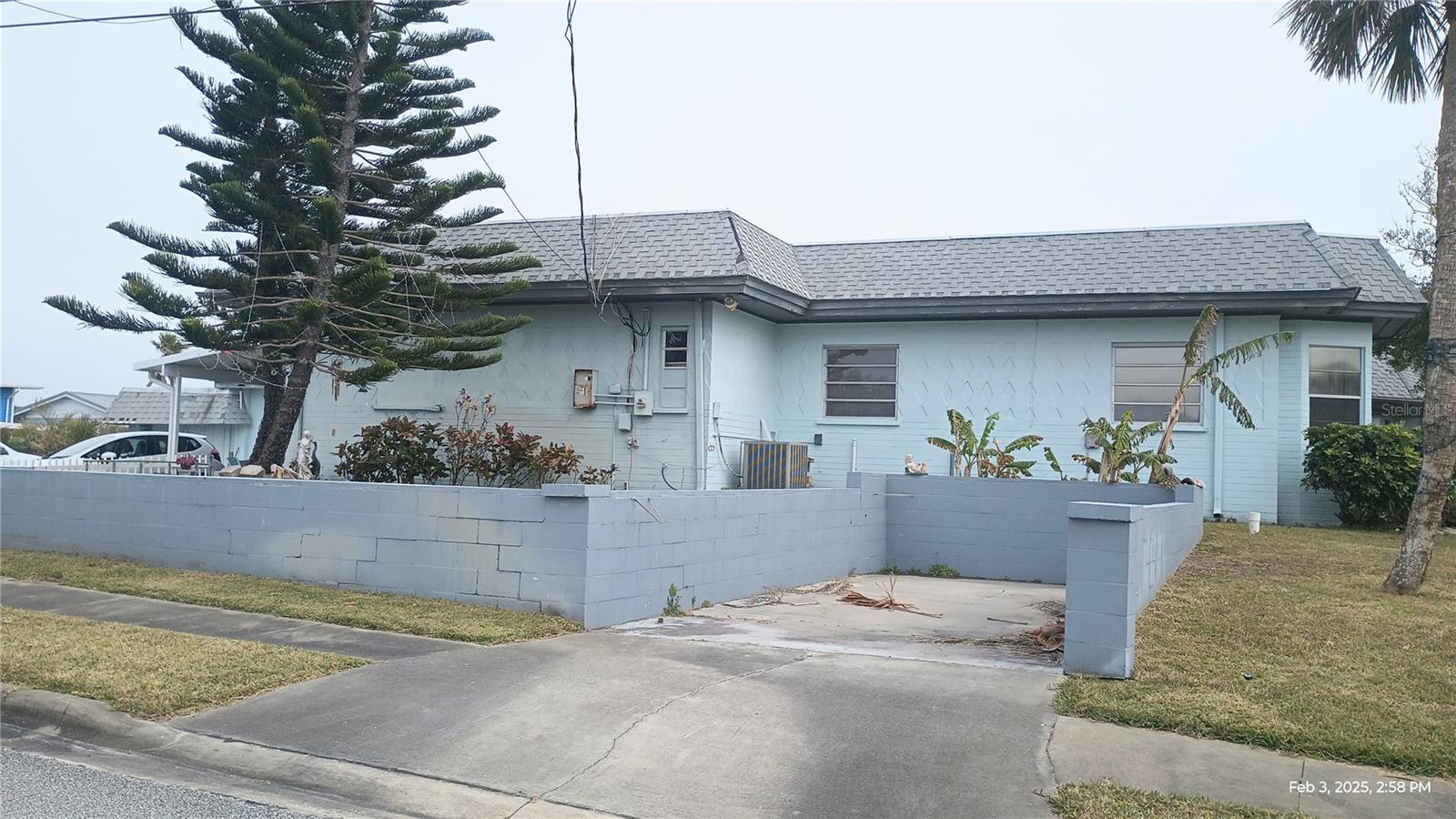 2201 S PENINSULA DRIVE