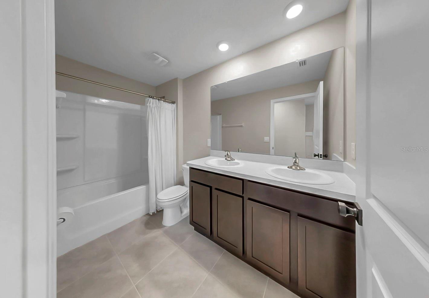 BELLA LAGO PH II SUBPH IIA-IA, IIA-IB, II - Residential