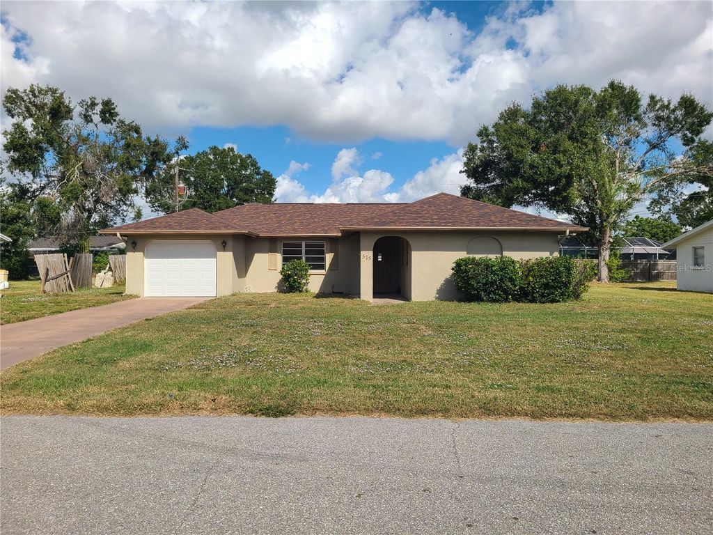 Photo of 575 Constance Road, Venice, FL 34293 (MLS # A4689559)