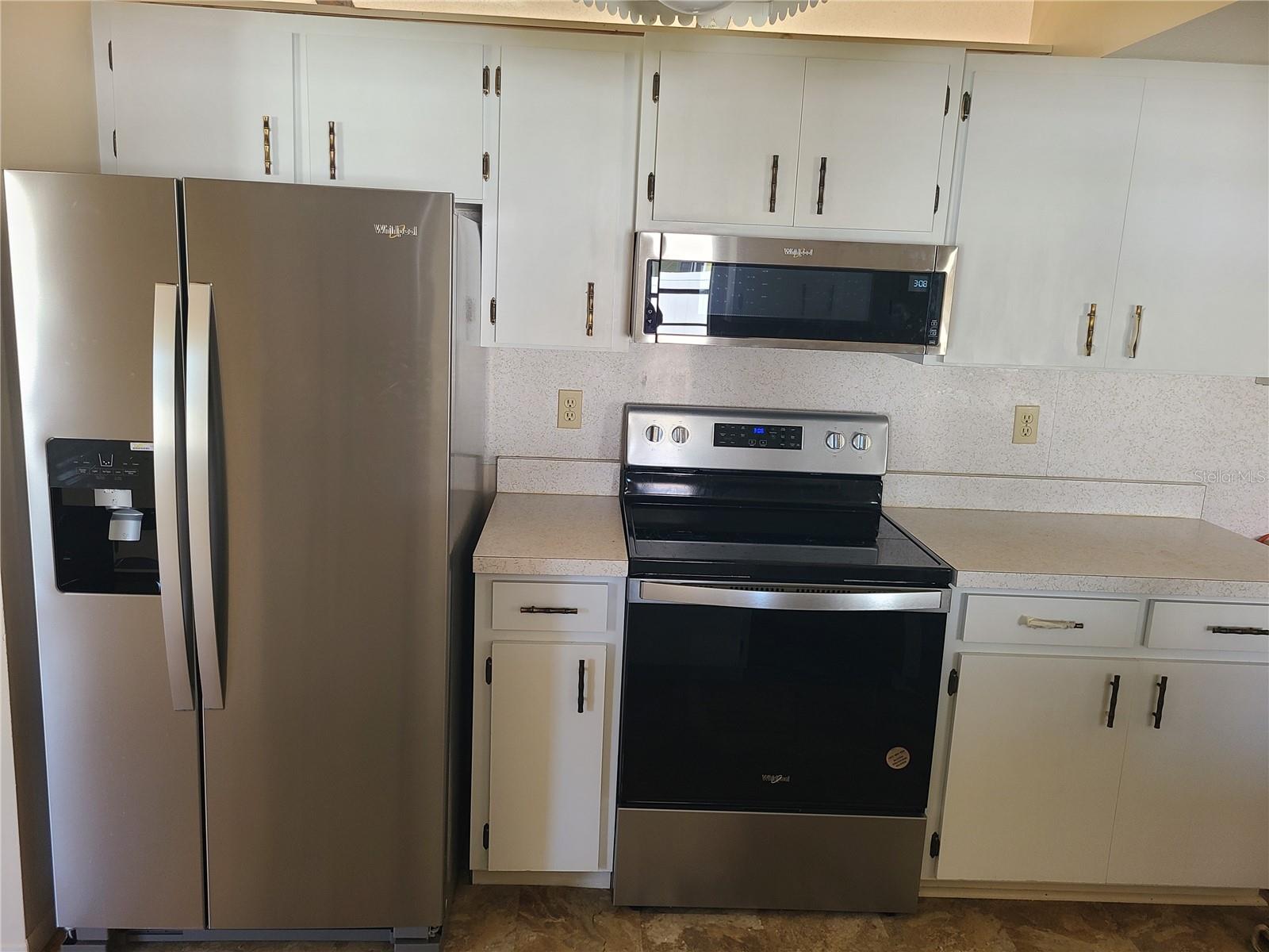 SOUTH VENICE UNIT 61 - Residential