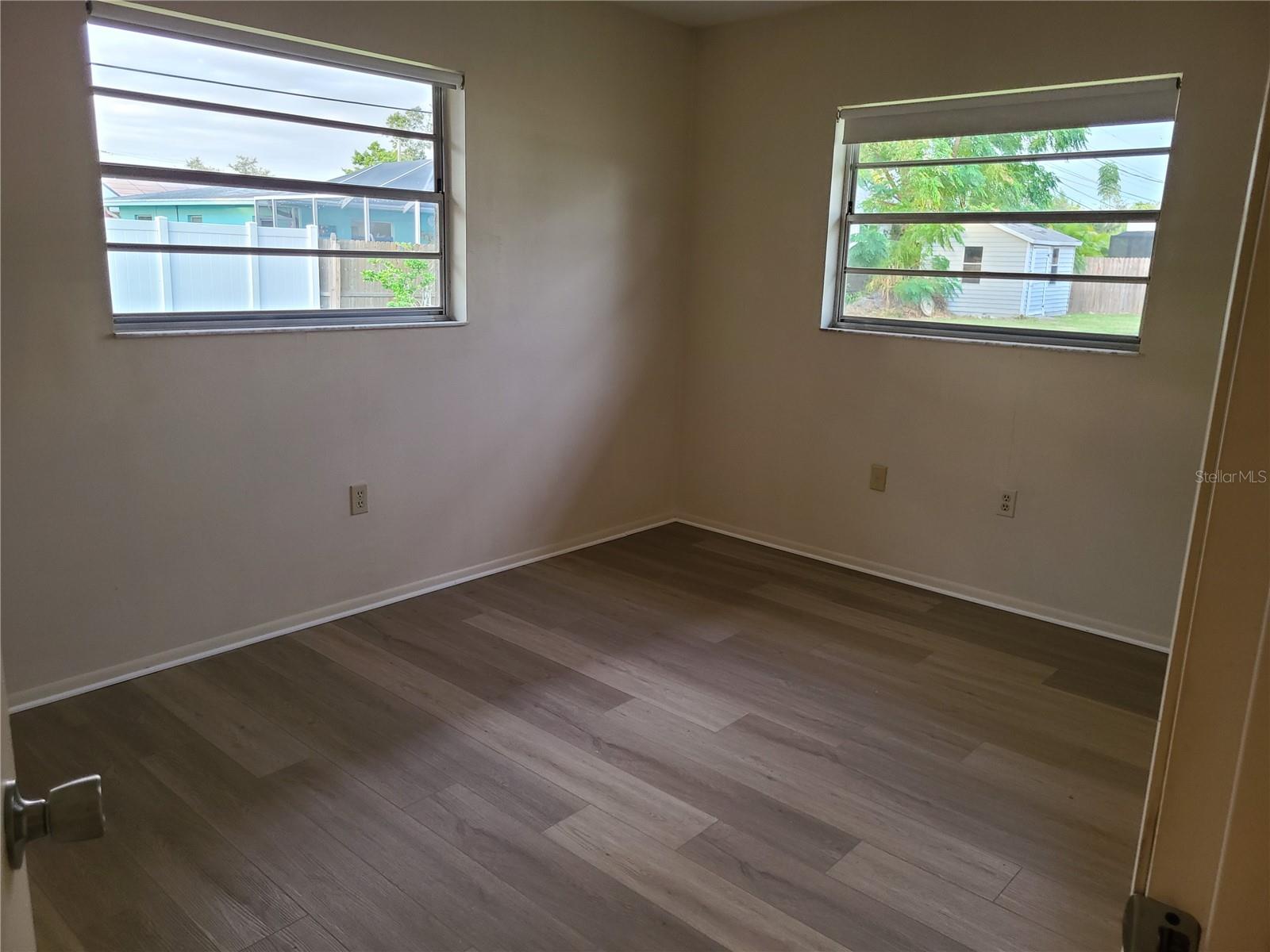 SOUTH VENICE UNIT 61 - Residential