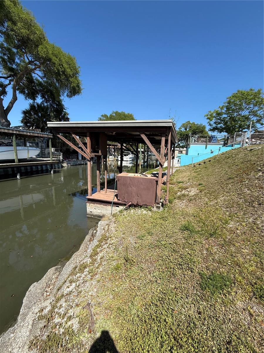 INDIAN HARBOR ESTATES UNIT 04 - Residential