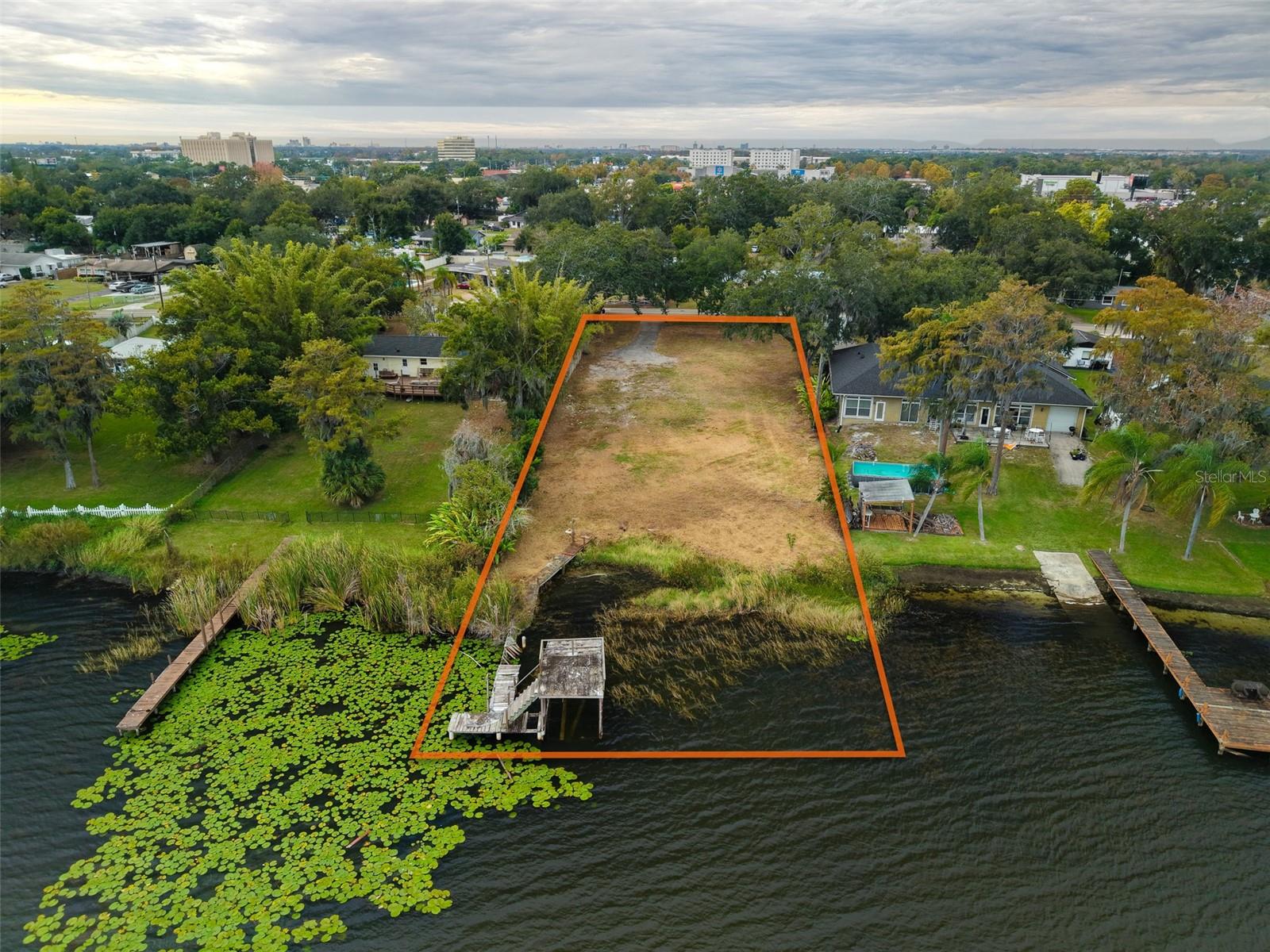 FLORIDA SHORES - Land