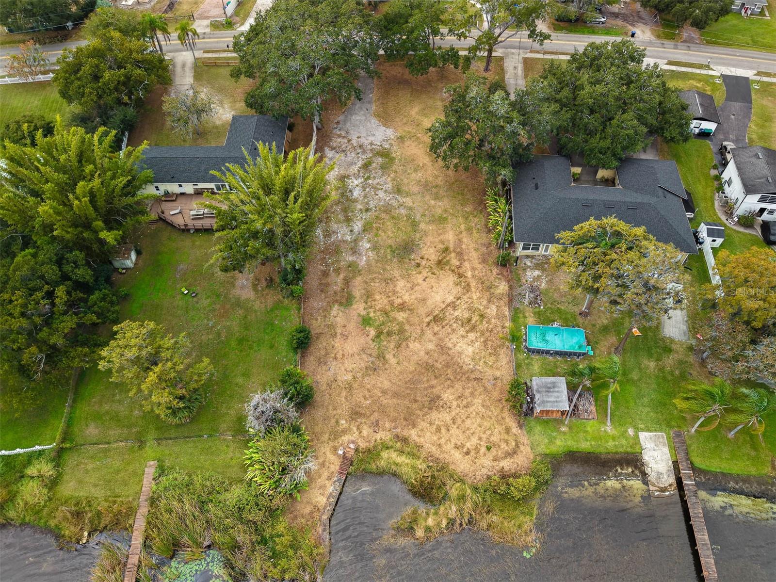 FLORIDA SHORES - Land