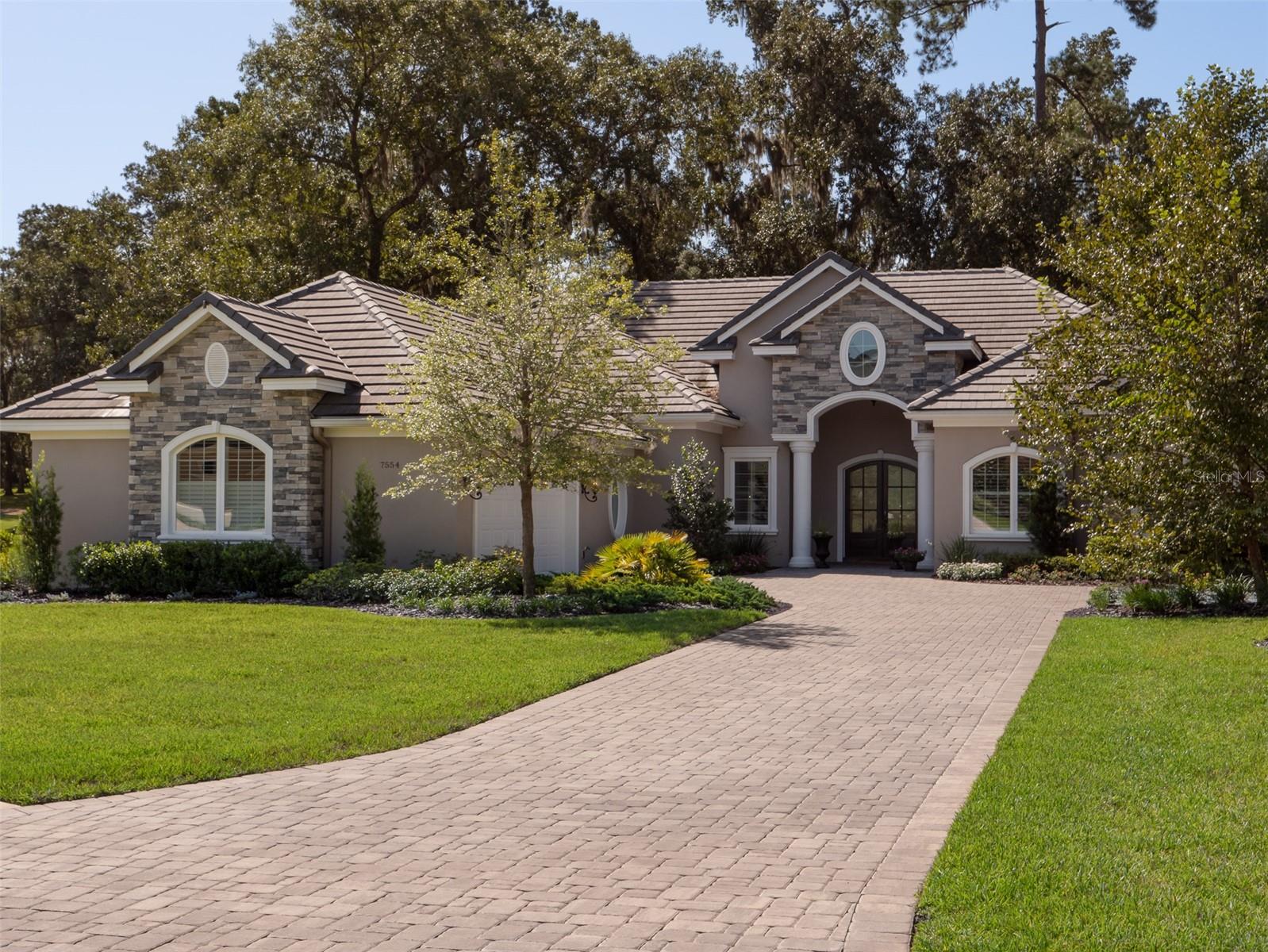 GOLDEN OCALA - Residential