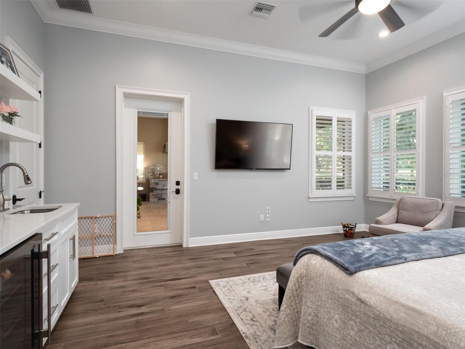 GOLDEN OCALA - Residential