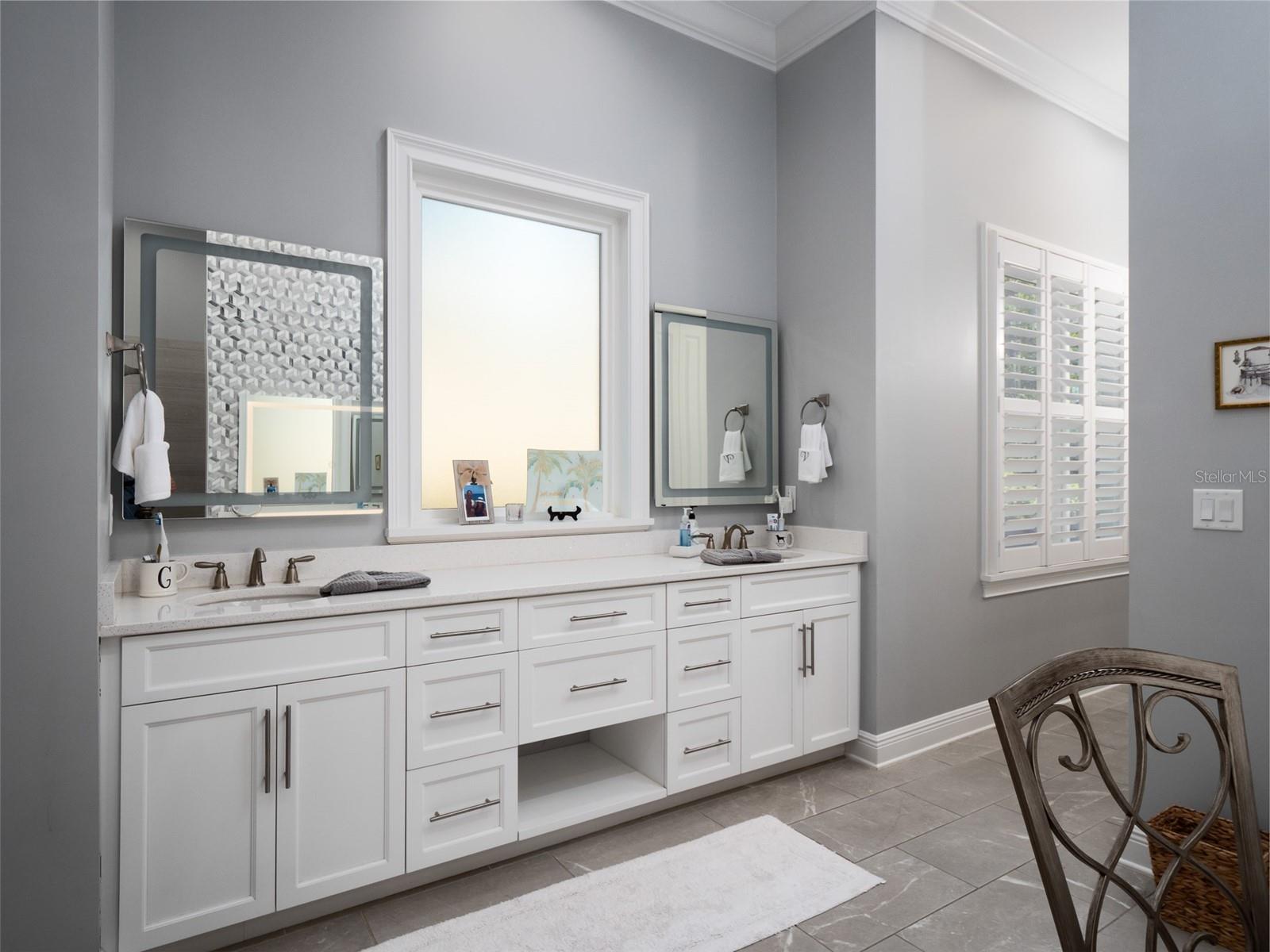 GOLDEN OCALA - Residential