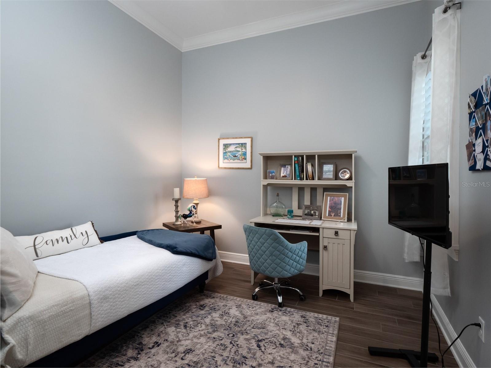 GOLDEN OCALA - Residential