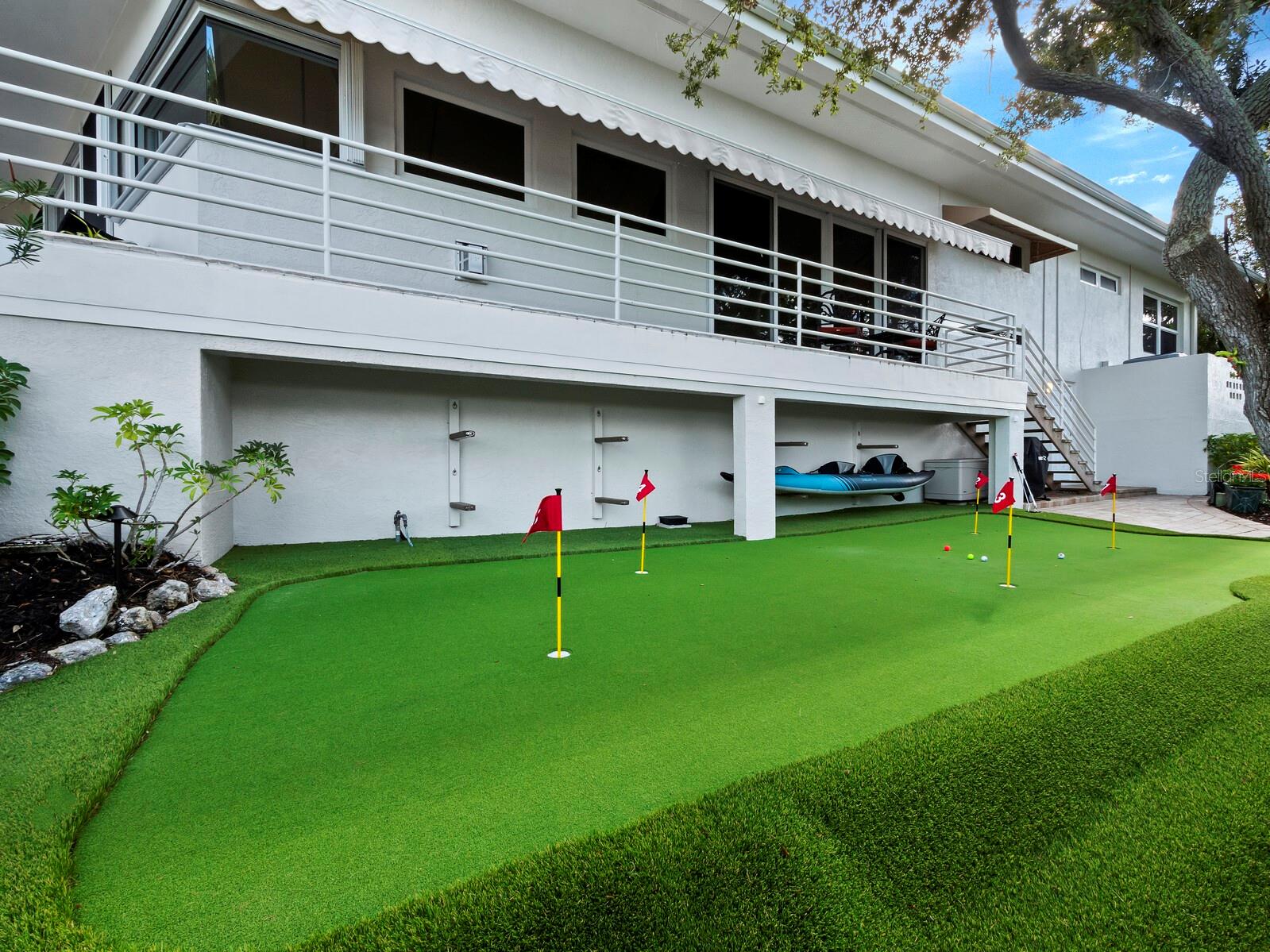 BAY ISLES - Residential