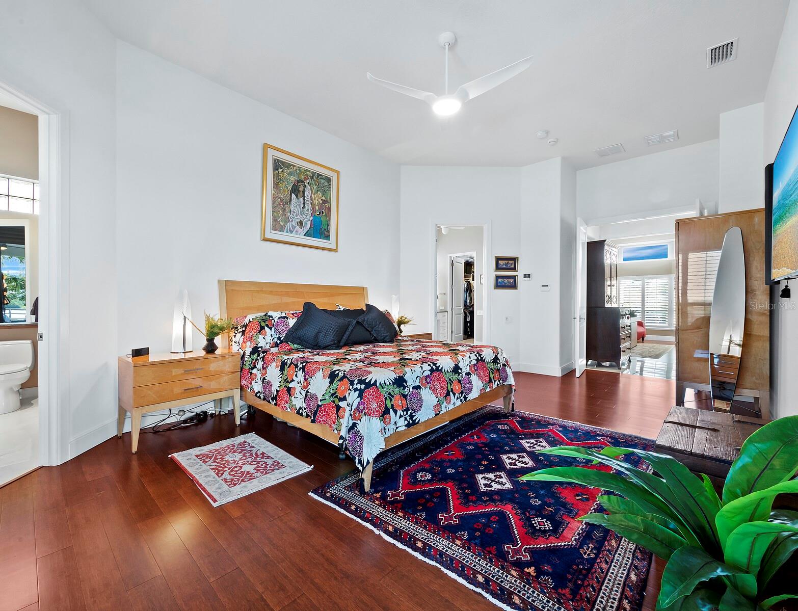 BAY ISLES - Residential