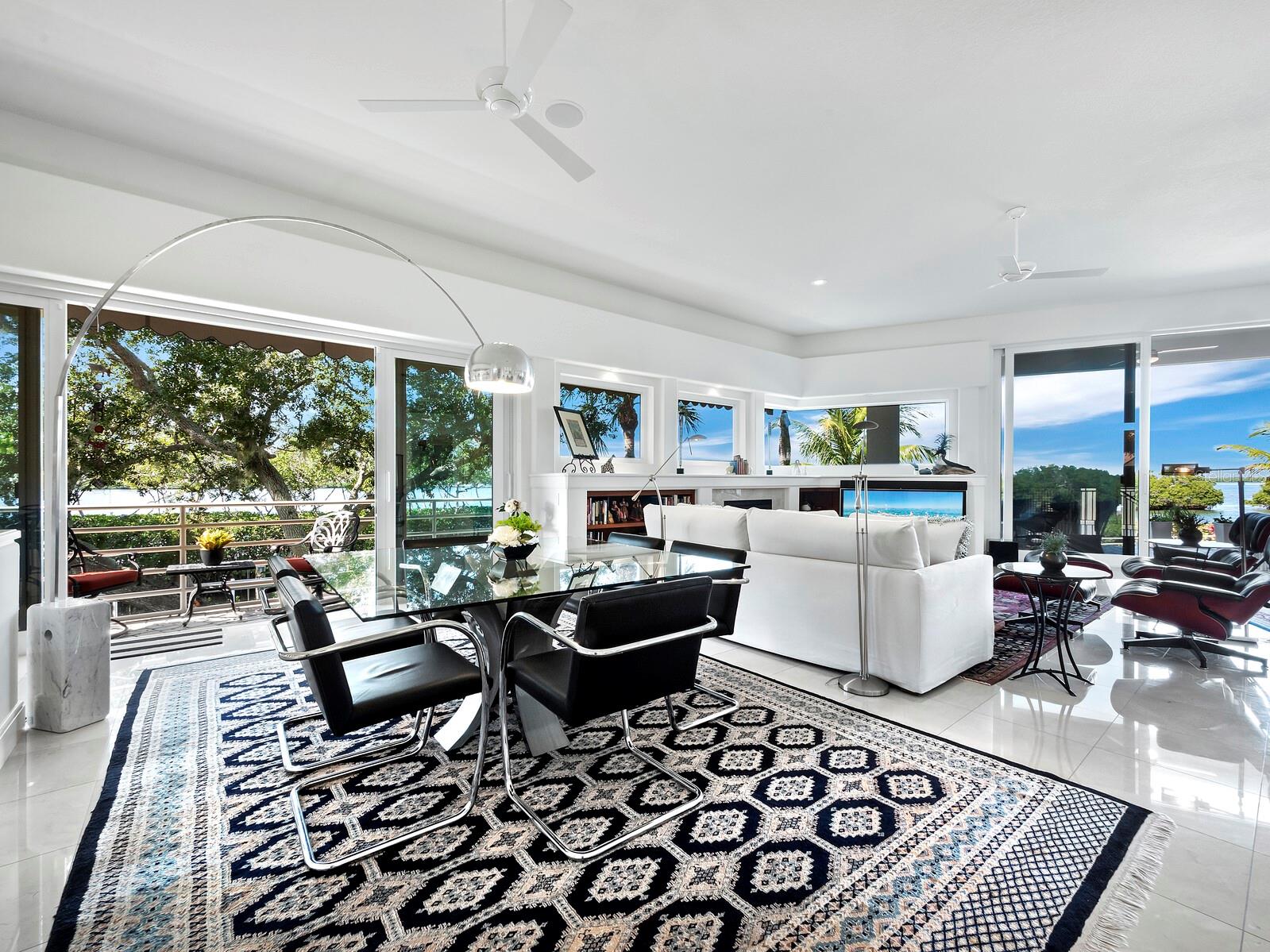 BAY ISLES - Residential