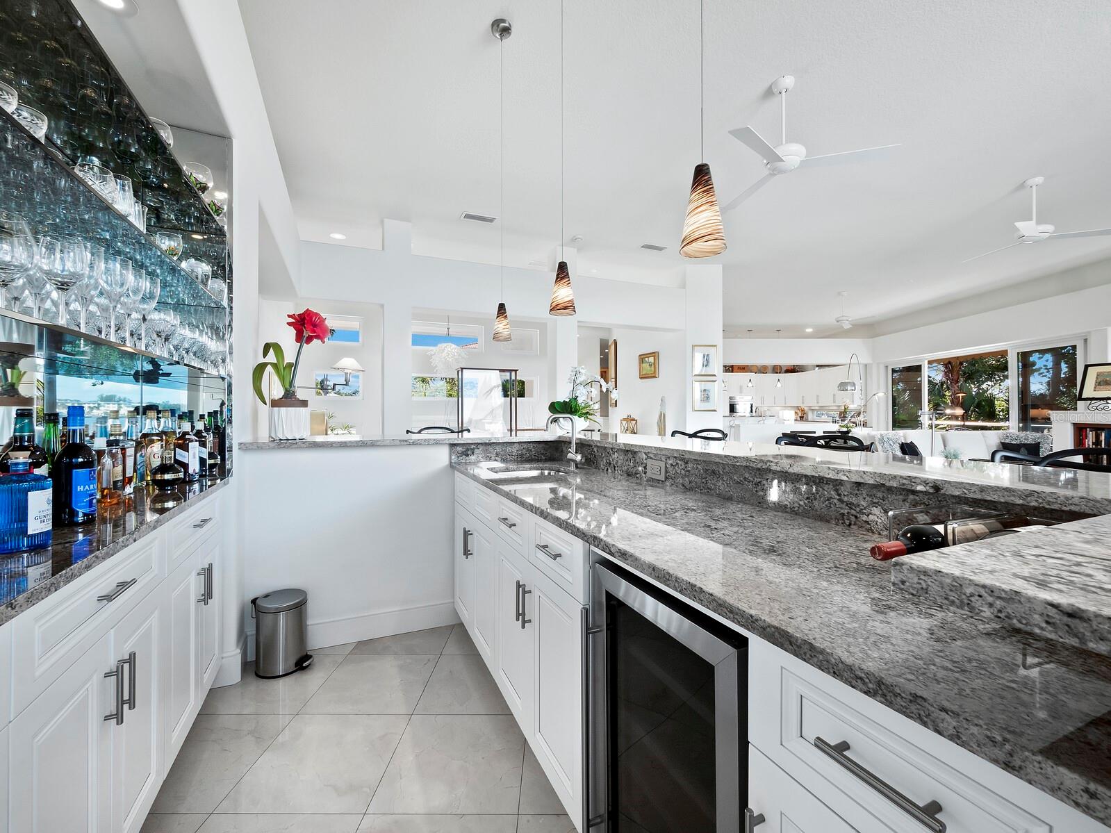 BAY ISLES - Residential