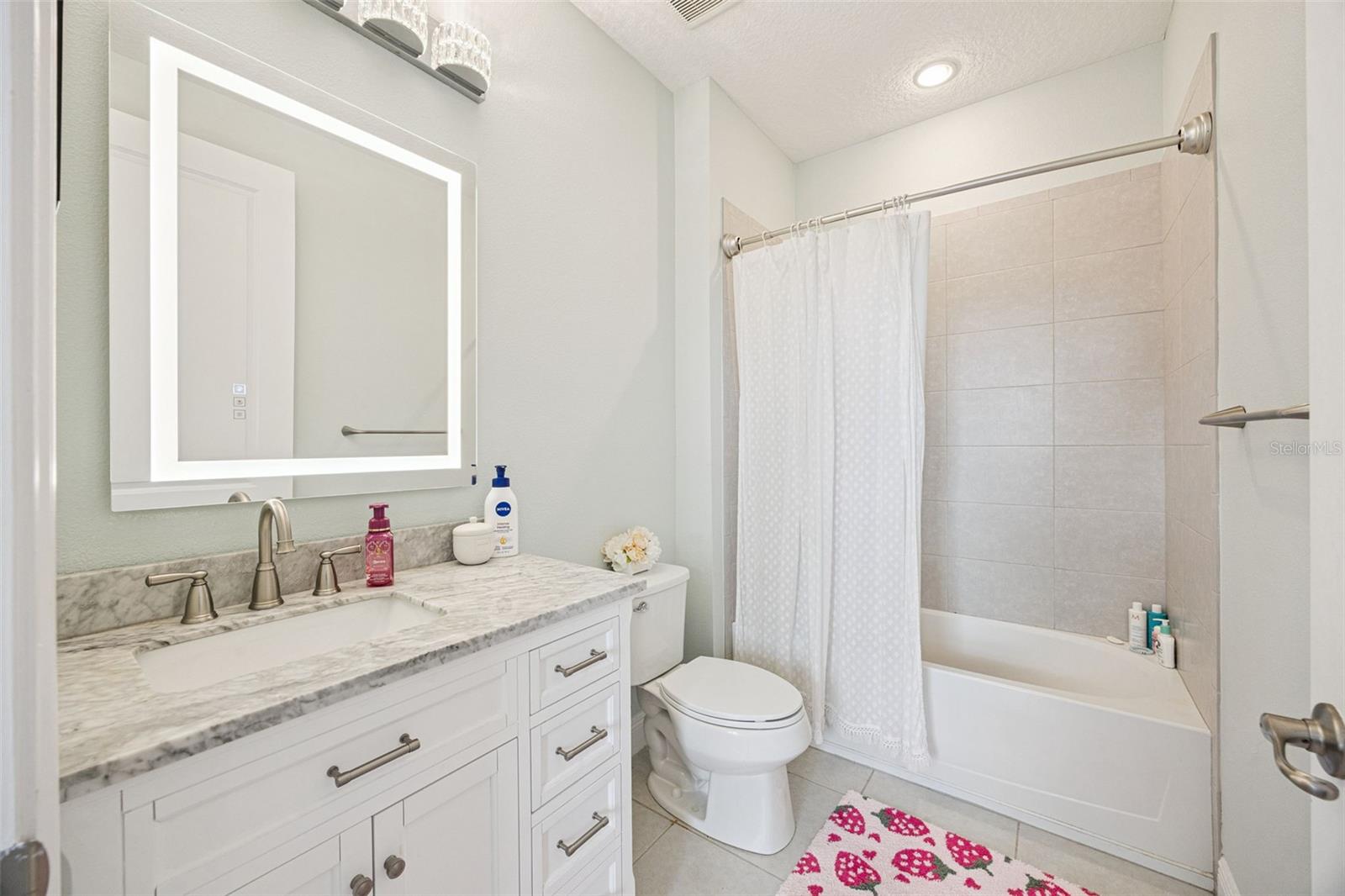 LAKESHORE PRESERVE PH 1 - Residential