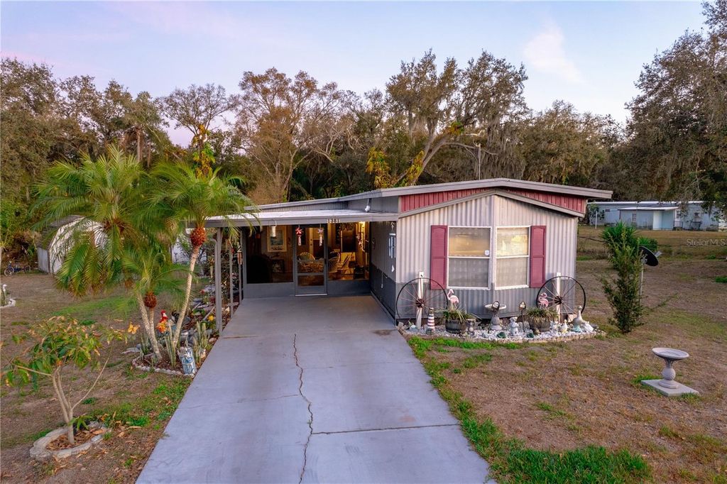 Photo of 1381 SE Lake Rd, Arcadia, FL 34266 (MLS # C7522577)
