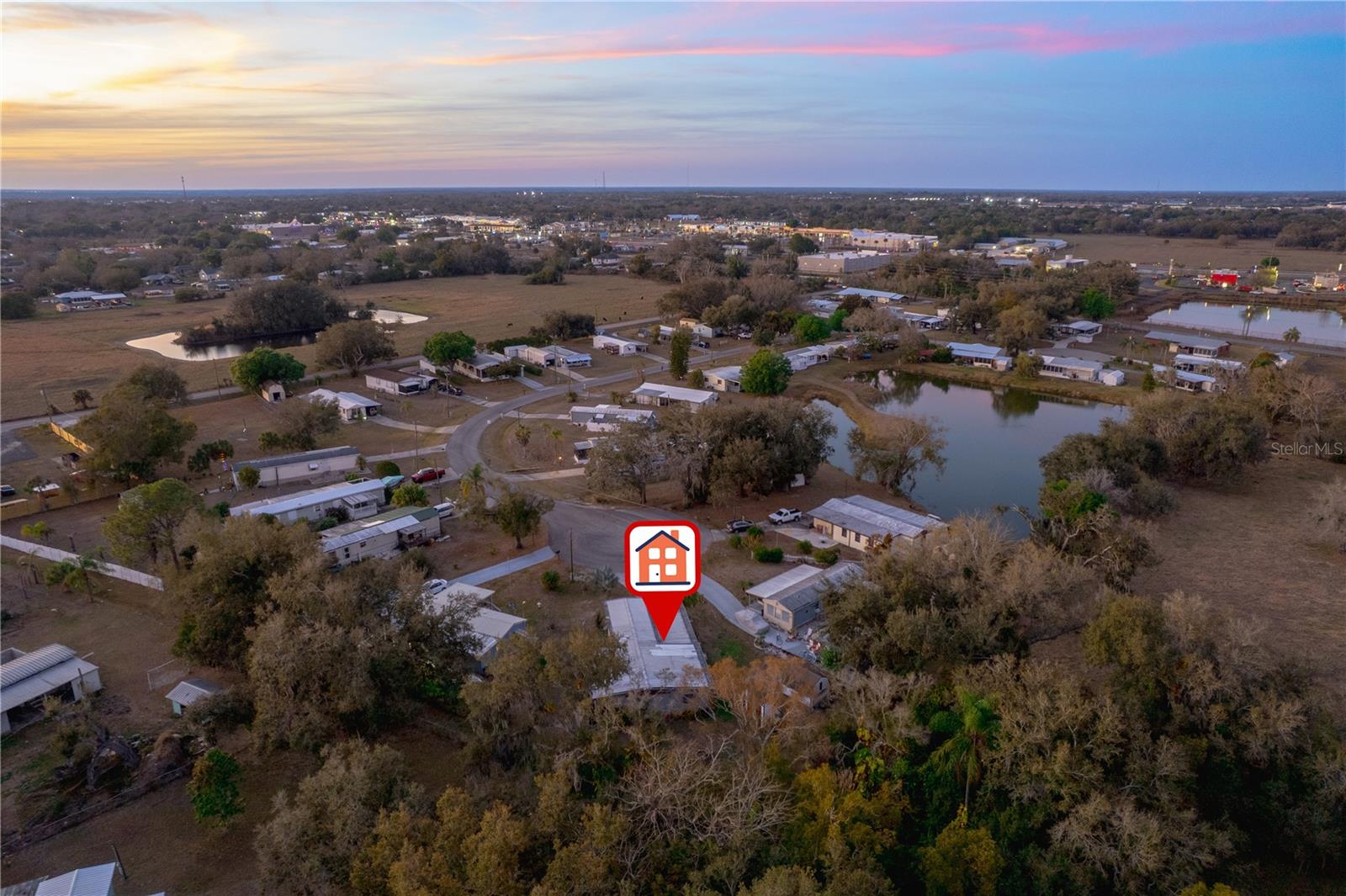 LAKE SIDE ESTATES - Residential