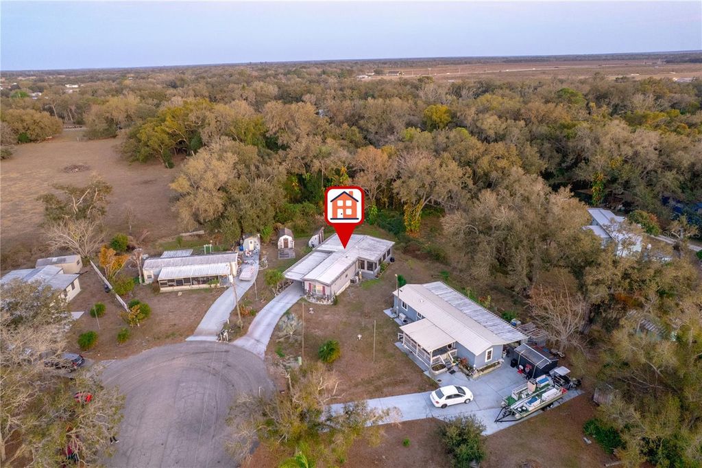 Photo of 1381 SE Lake Rd, Arcadia, FL 34266 (MLS # C7522577)