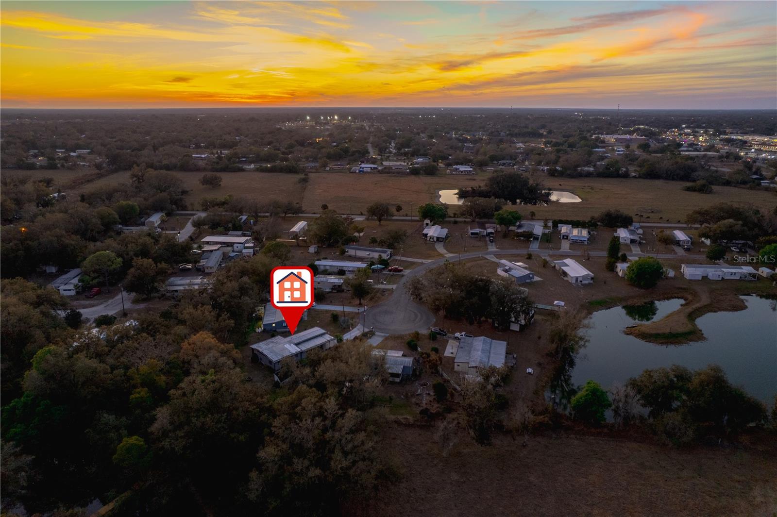 LAKE SIDE ESTATES - Residential