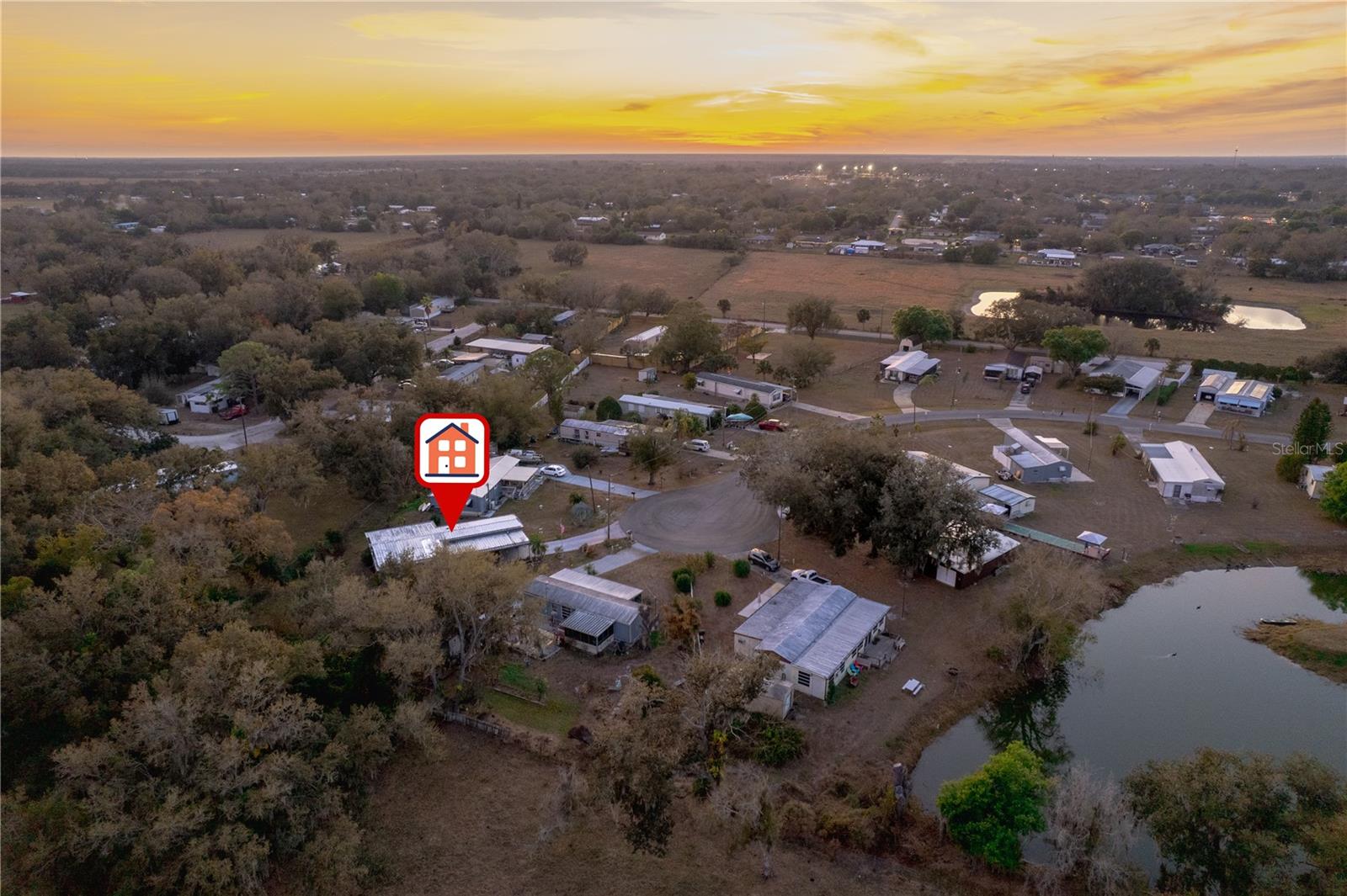 LAKE SIDE ESTATES - Residential