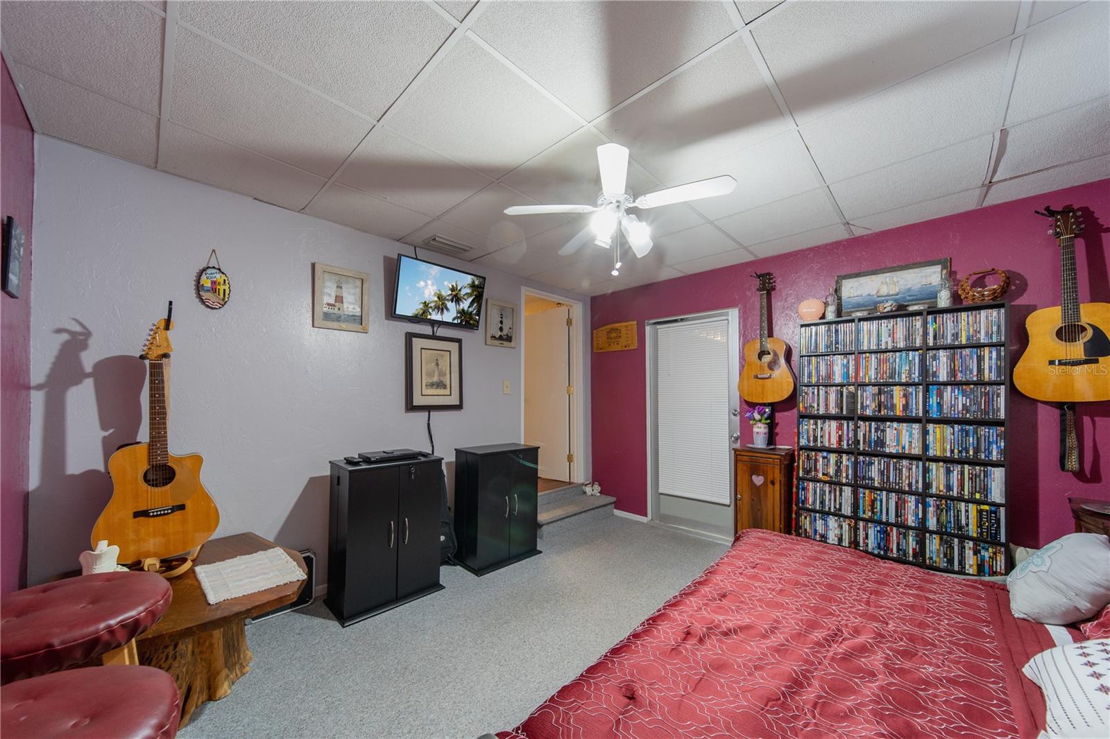 LAKE SIDE ESTATES - Residential