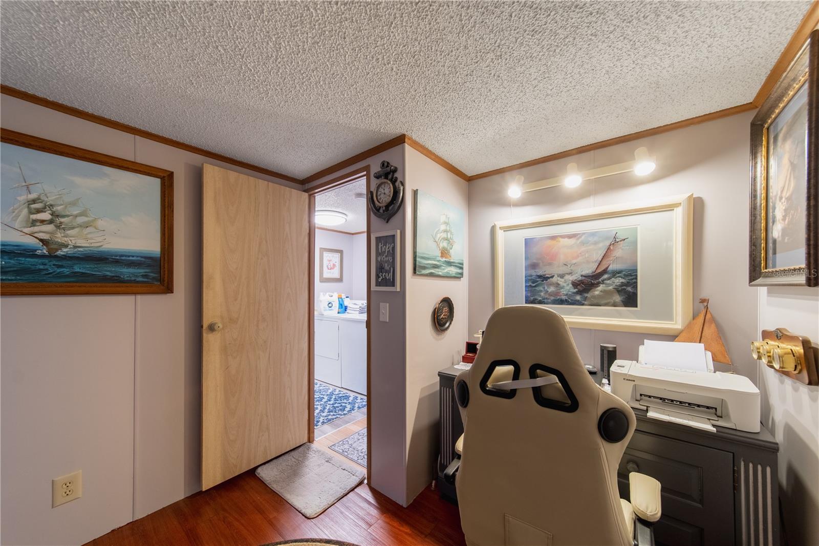 LAKE SIDE ESTATES - Residential