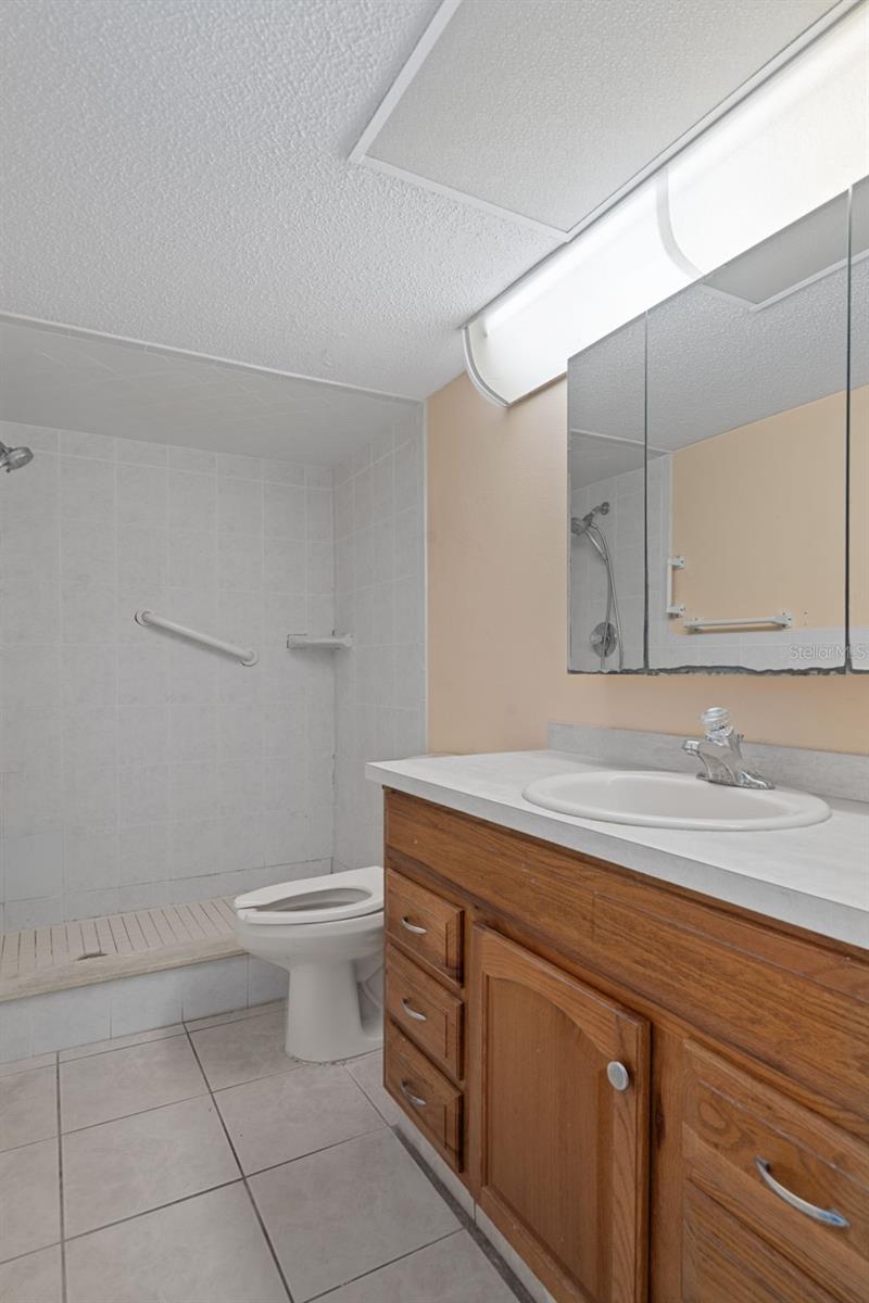 GULF HARBORS CONDO - Residential
