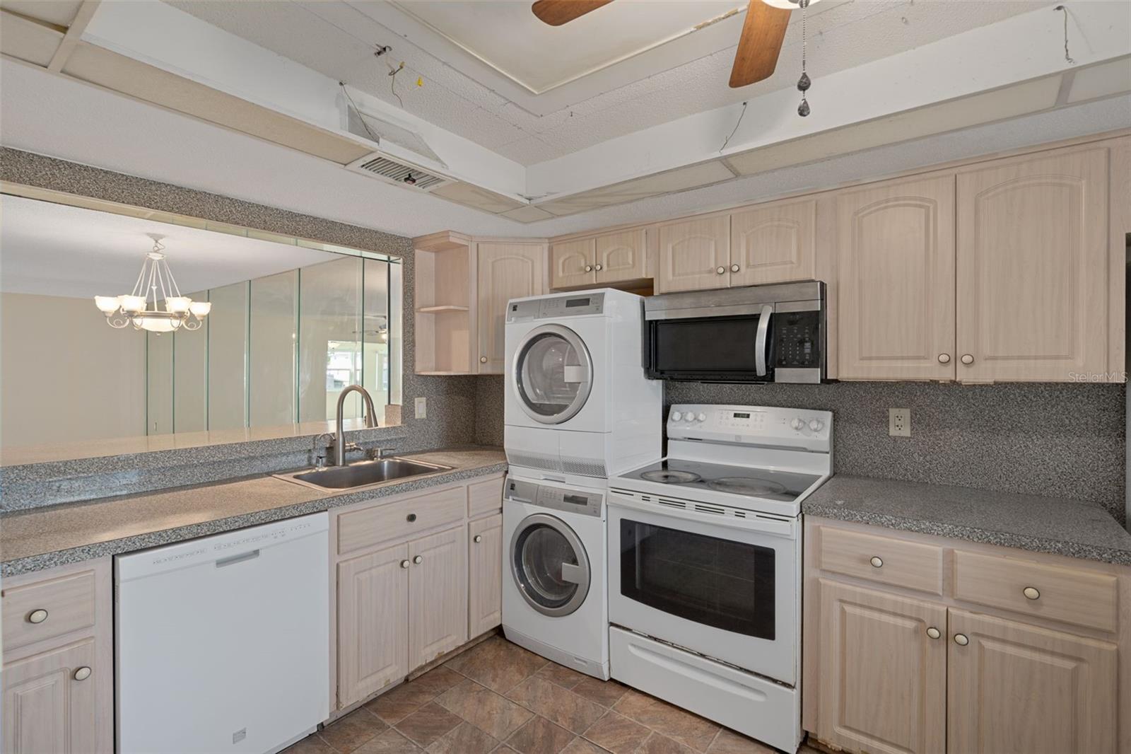 GULF HARBORS CONDO - Residential