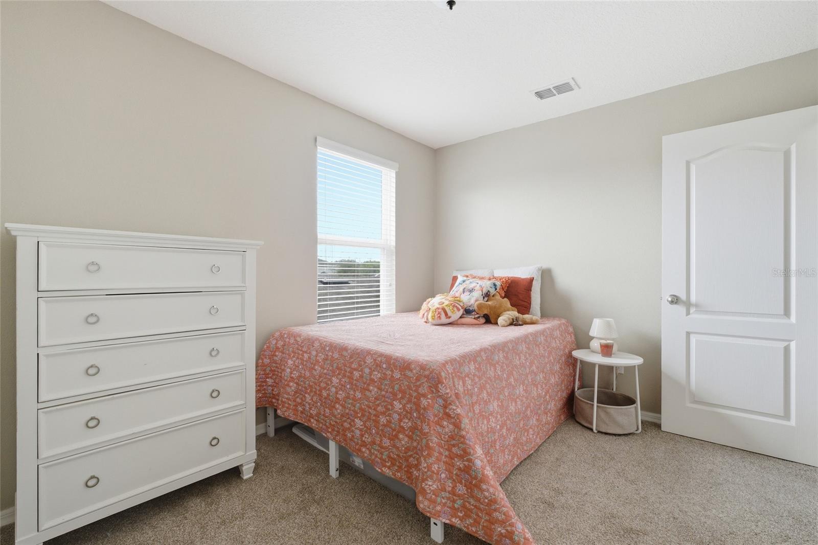 GROVELAND EAGLE POINTE PH 01 - Residential