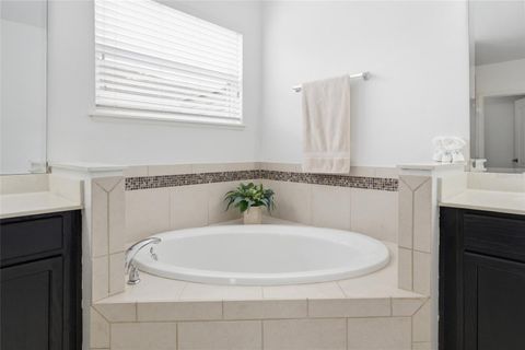 Tiny photo for 722 Black Eagle Drive, Groveland, FL 34736 (MLS # G5109621)