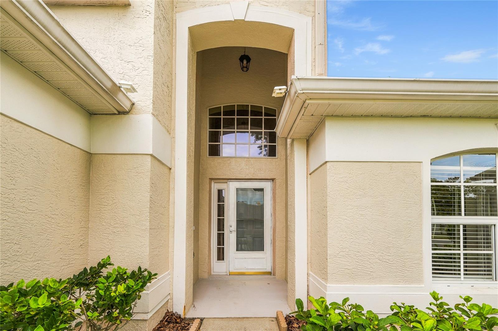 617 RANDON TERRACE