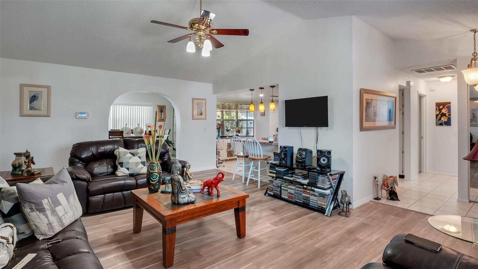 REGENCY PARK - Residential