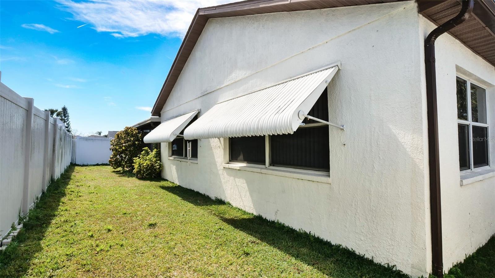 REGENCY PARK - Residential