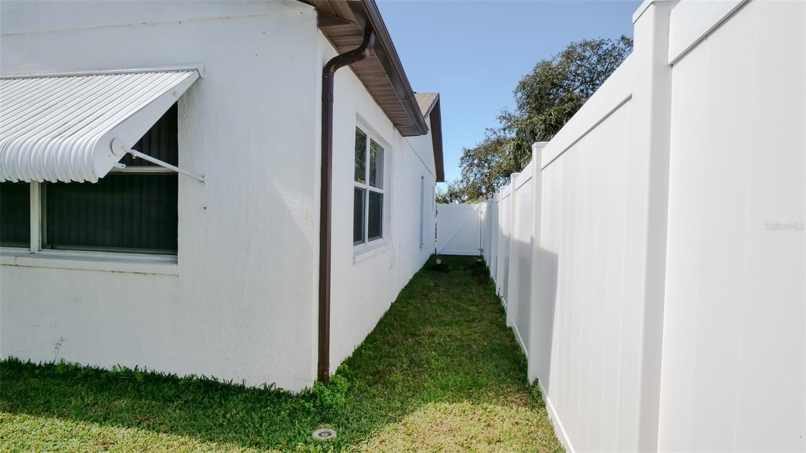 REGENCY PARK - Residential