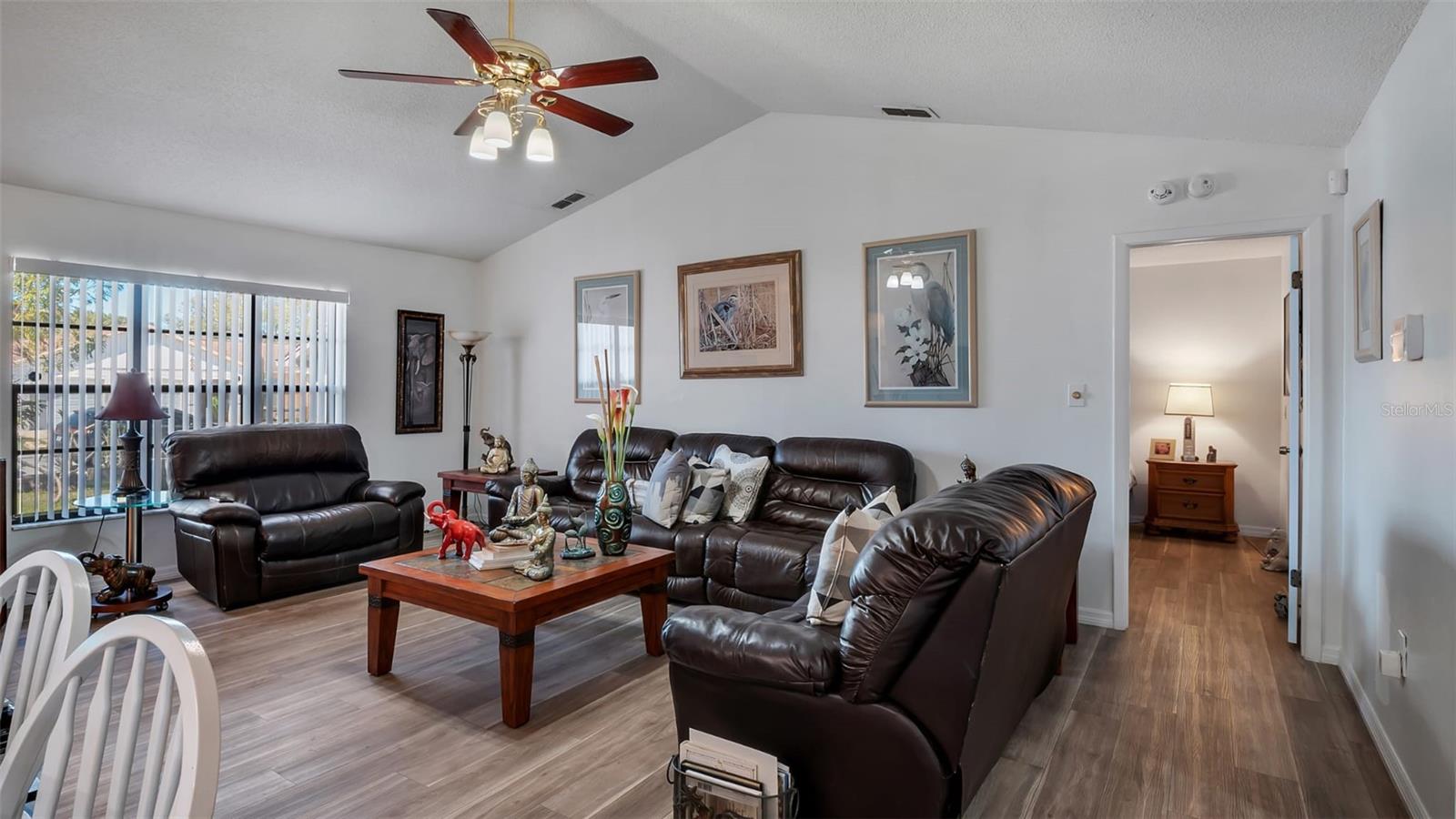 REGENCY PARK - Residential