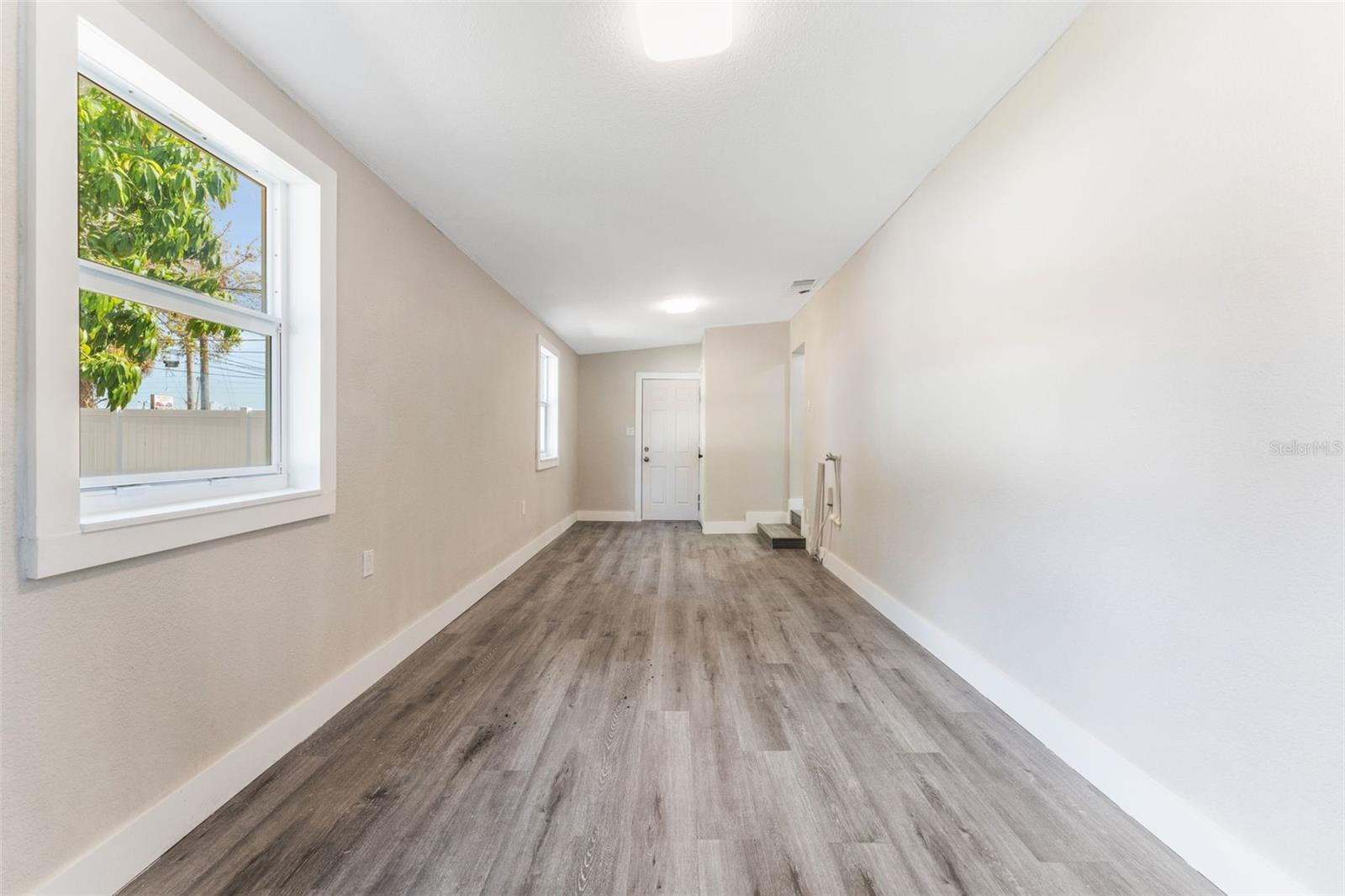 LELLMAN HEIGHTS 1ST SEC - Residential Lease