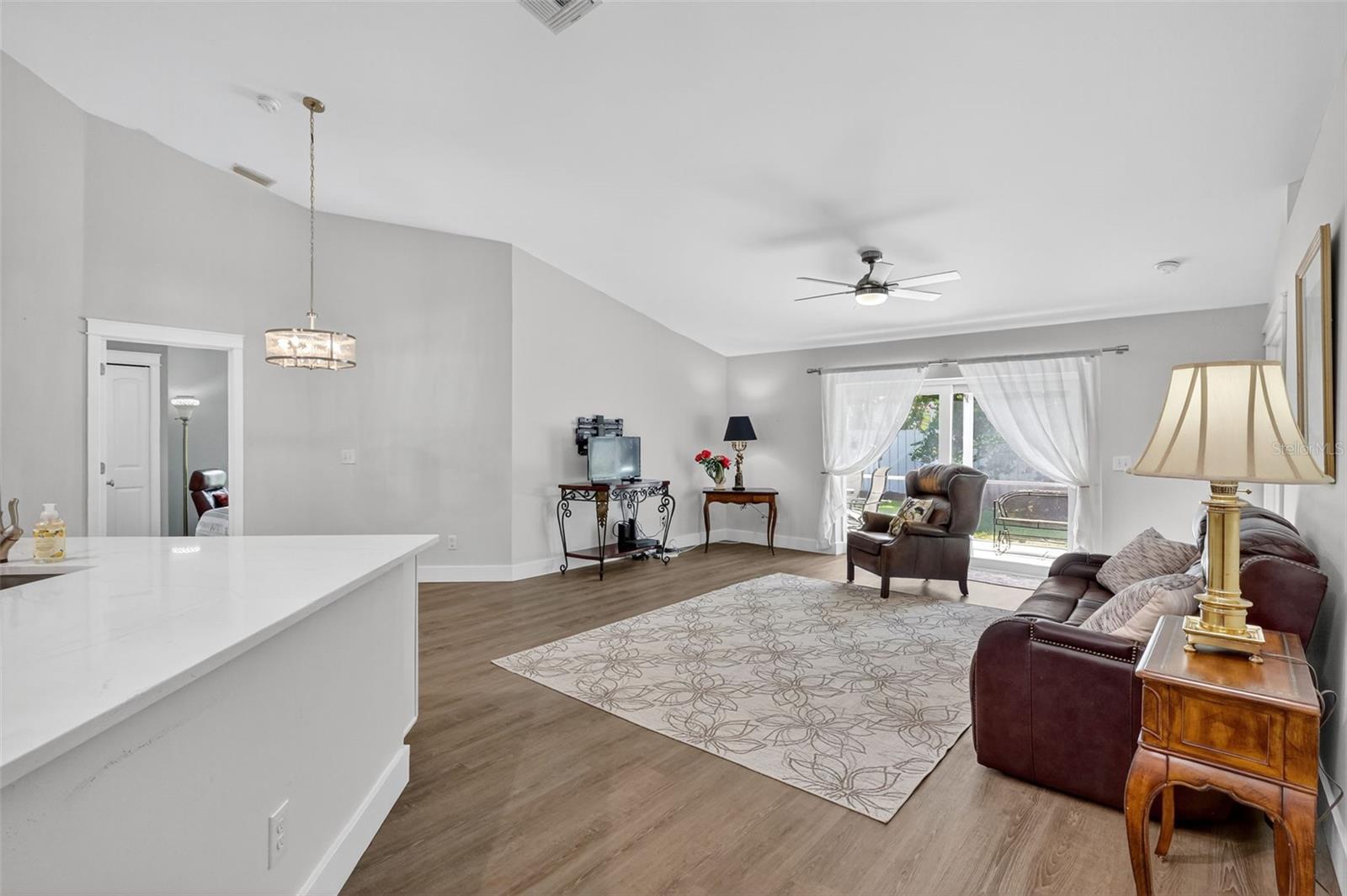 HUNTERS GREEN PRCL 18A PHAS - Residential