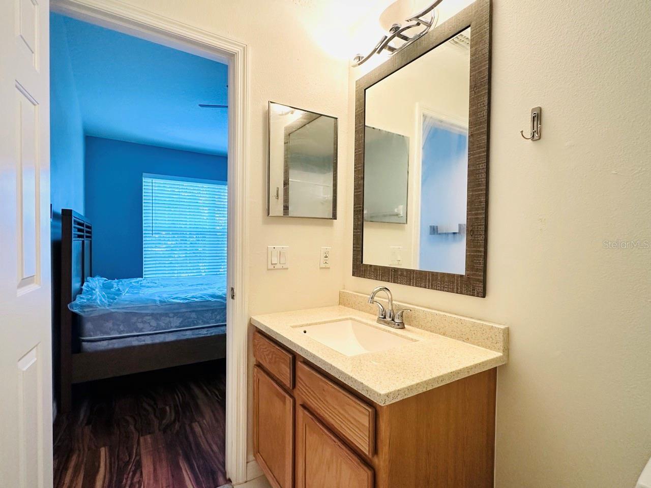 SEMINOLE PALMS AT LARGO - Residential