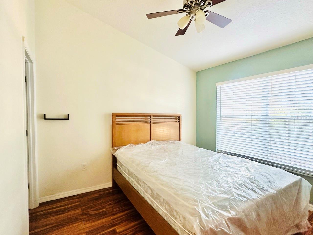 SEMINOLE PALMS AT LARGO - Residential