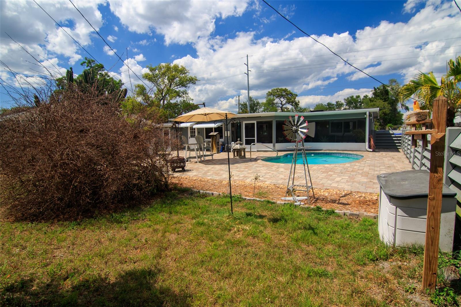 SUNSHINE GARDENS 1ST ADD - Residential