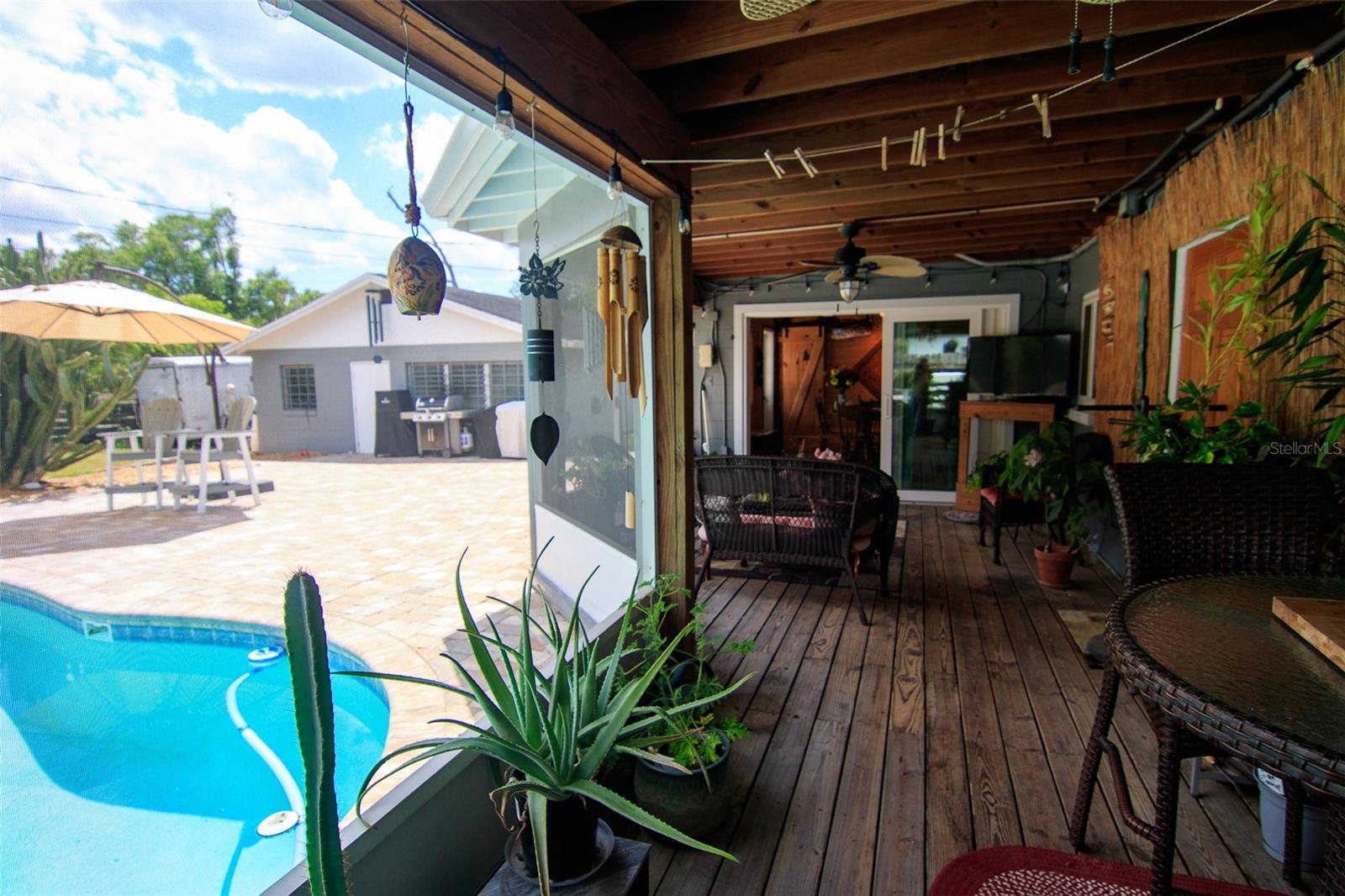 SUNSHINE GARDENS 1ST ADD - Residential