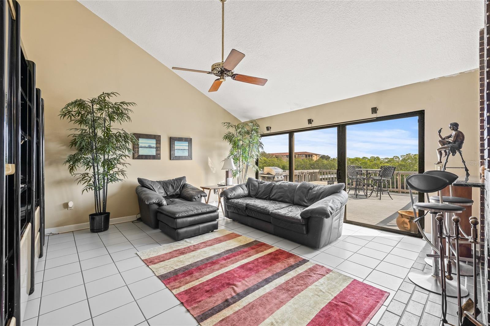 SPINNAKER COVE PH I SECTIO - Residential