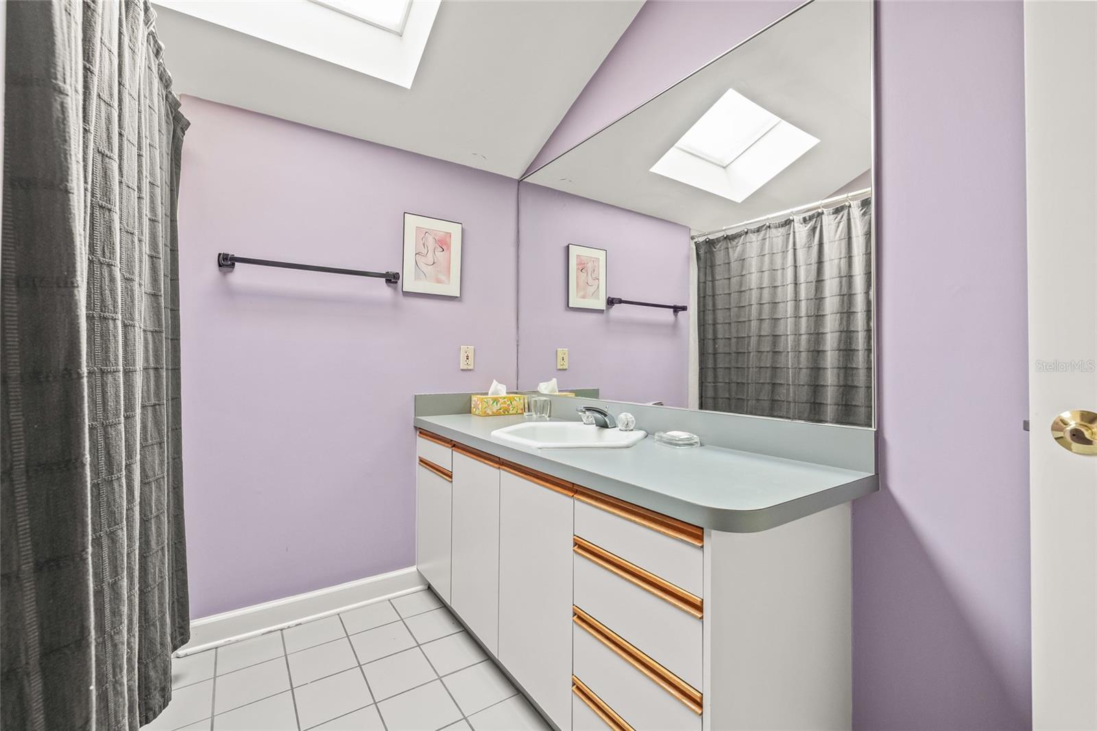 SPINNAKER COVE PH I SECTIO - Residential