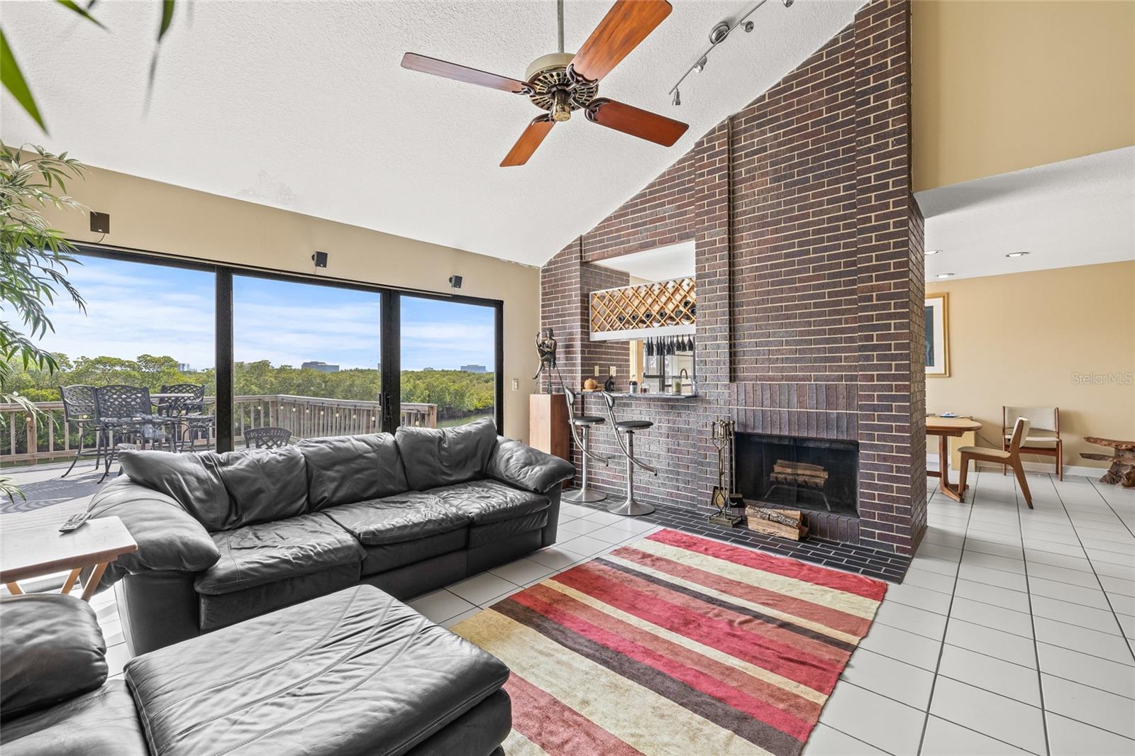 SPINNAKER COVE PH I SECTIO - Residential