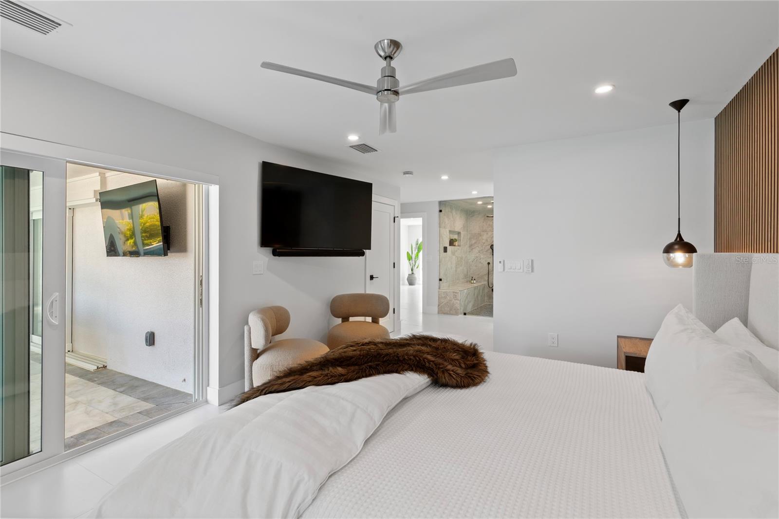ISLAND ESTATE OF CLEARWATER UNITS 6D 7A 7C - Residential